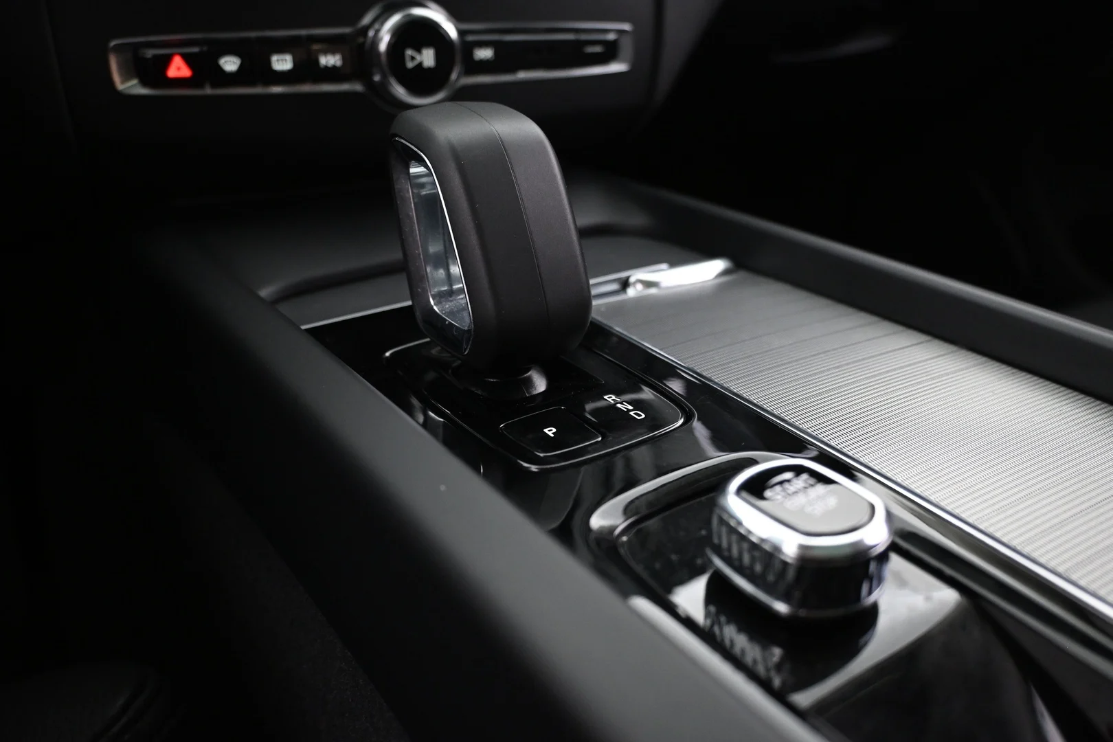 Car Image - 2PVr5VSqi4Hk2DARuBOBBR