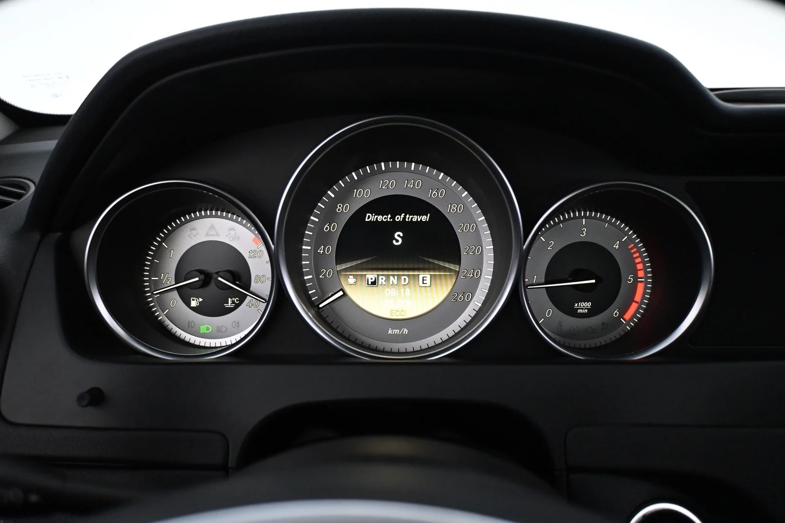 Car Image - 8ytHJv8RnUQdaM214sYfx