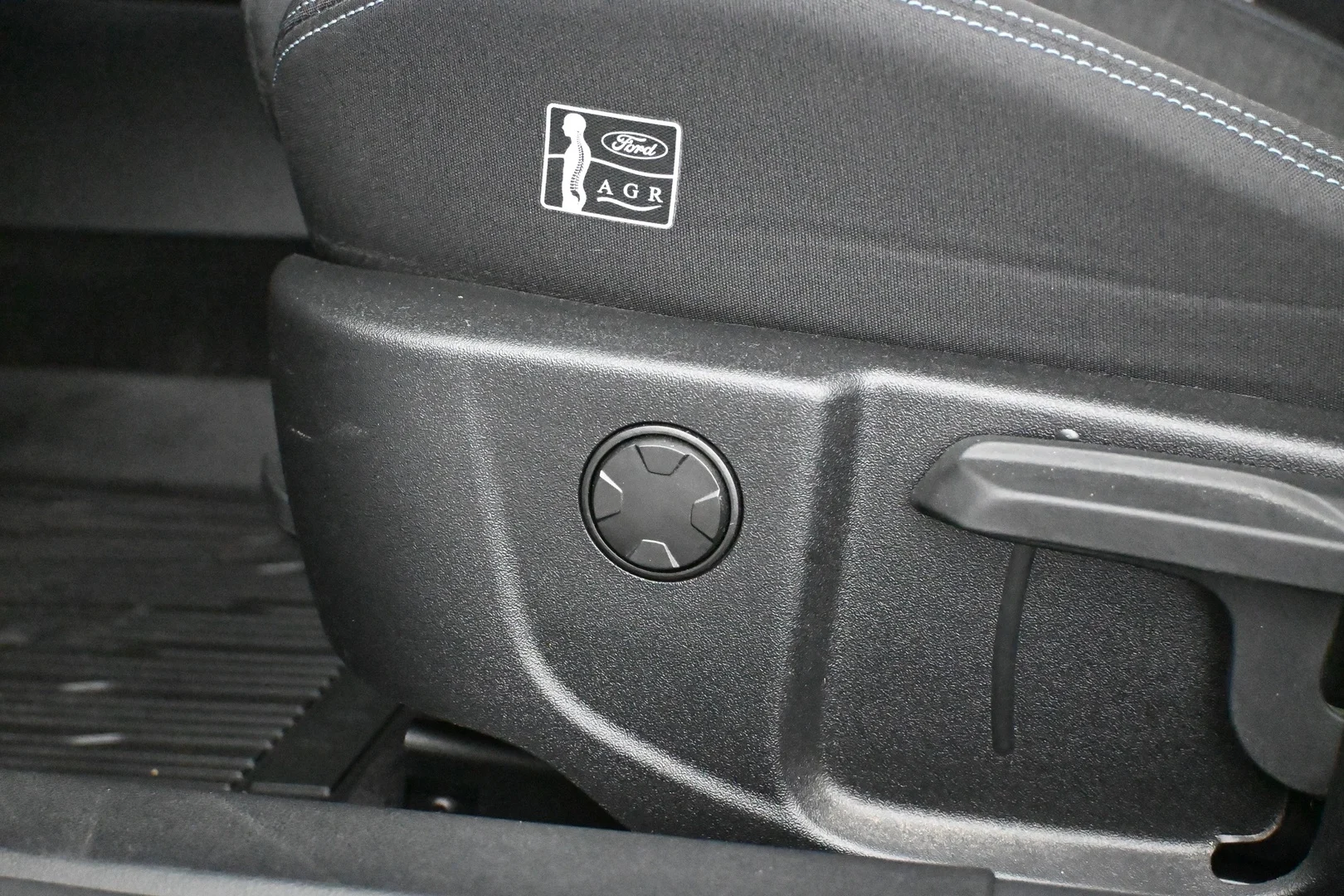 Car Image - 3HV60RuAZkAXZZWT4fhAo6