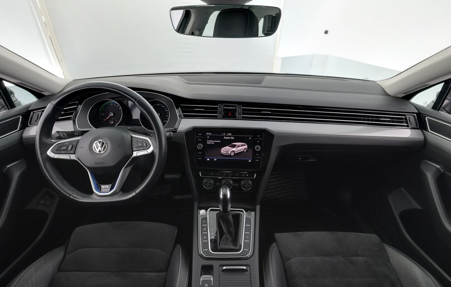 Car Image - 1ZNh13vWHw4ynySeKraMKp