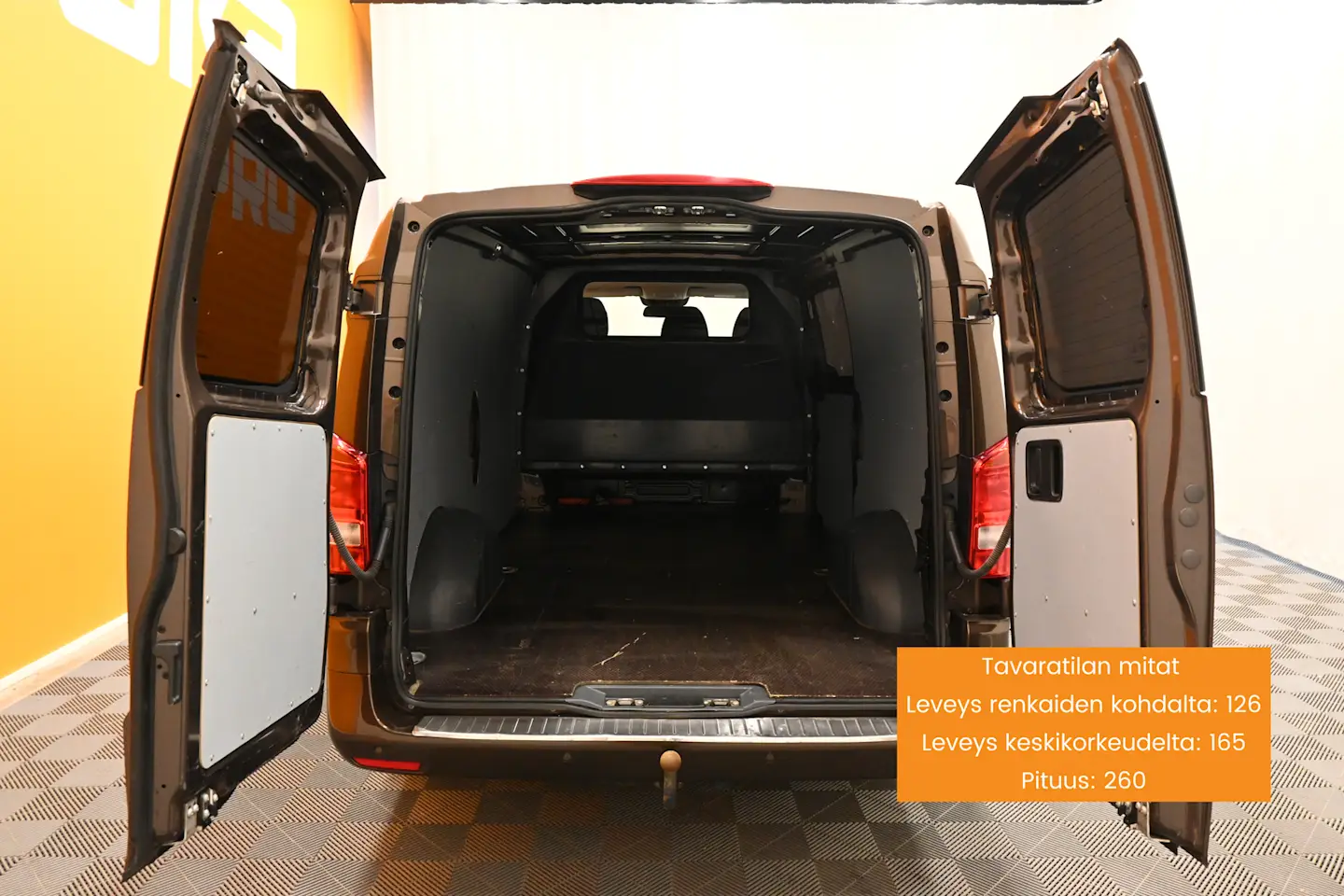 Car Image - 237KLGyLfifPmkbZaeP8lX