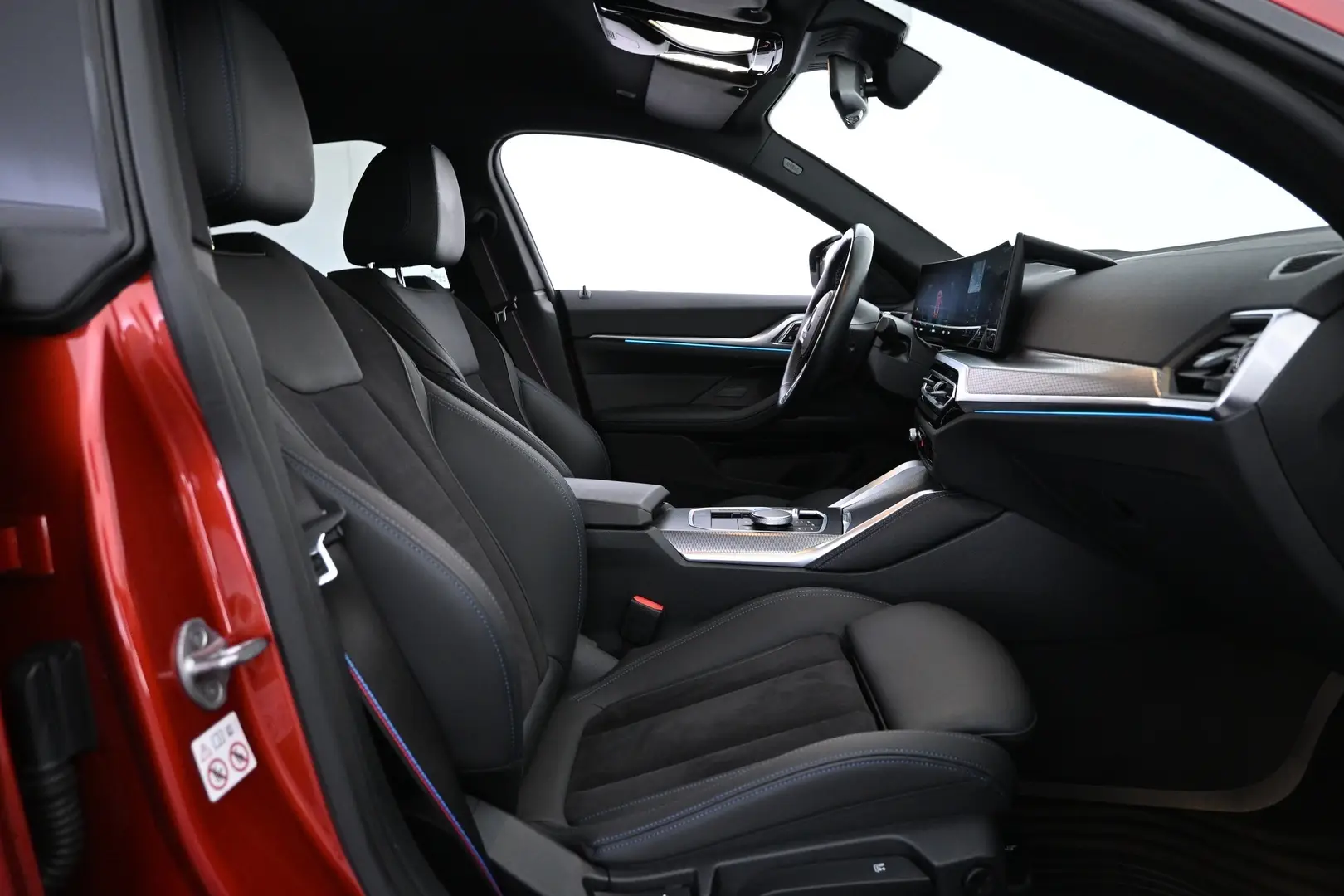 Car Image - 61eHxuPP1l01QM7WCz0fjB