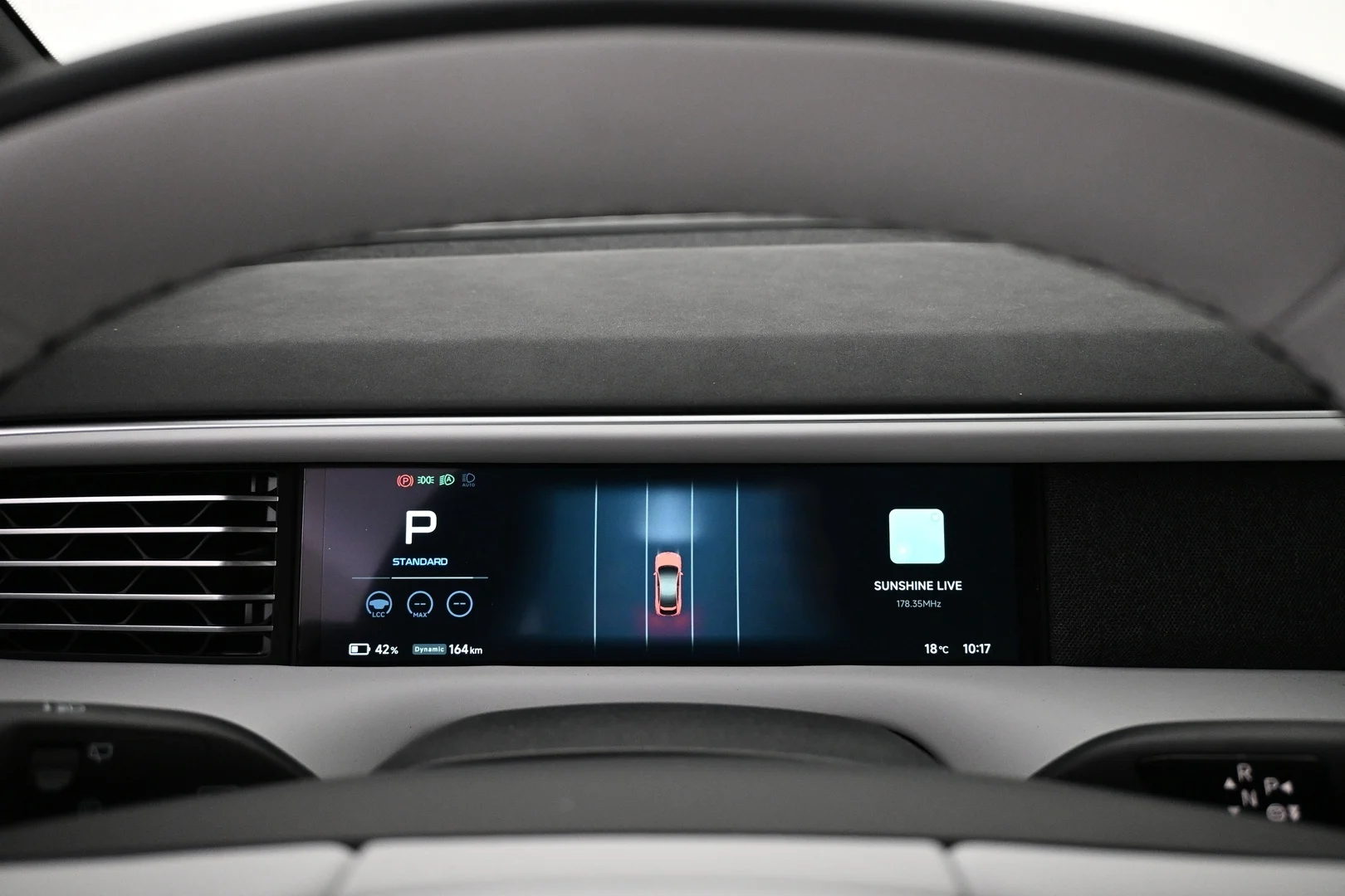 Car Image - 1uBES1scCAlLv3ZKqxX4Nu