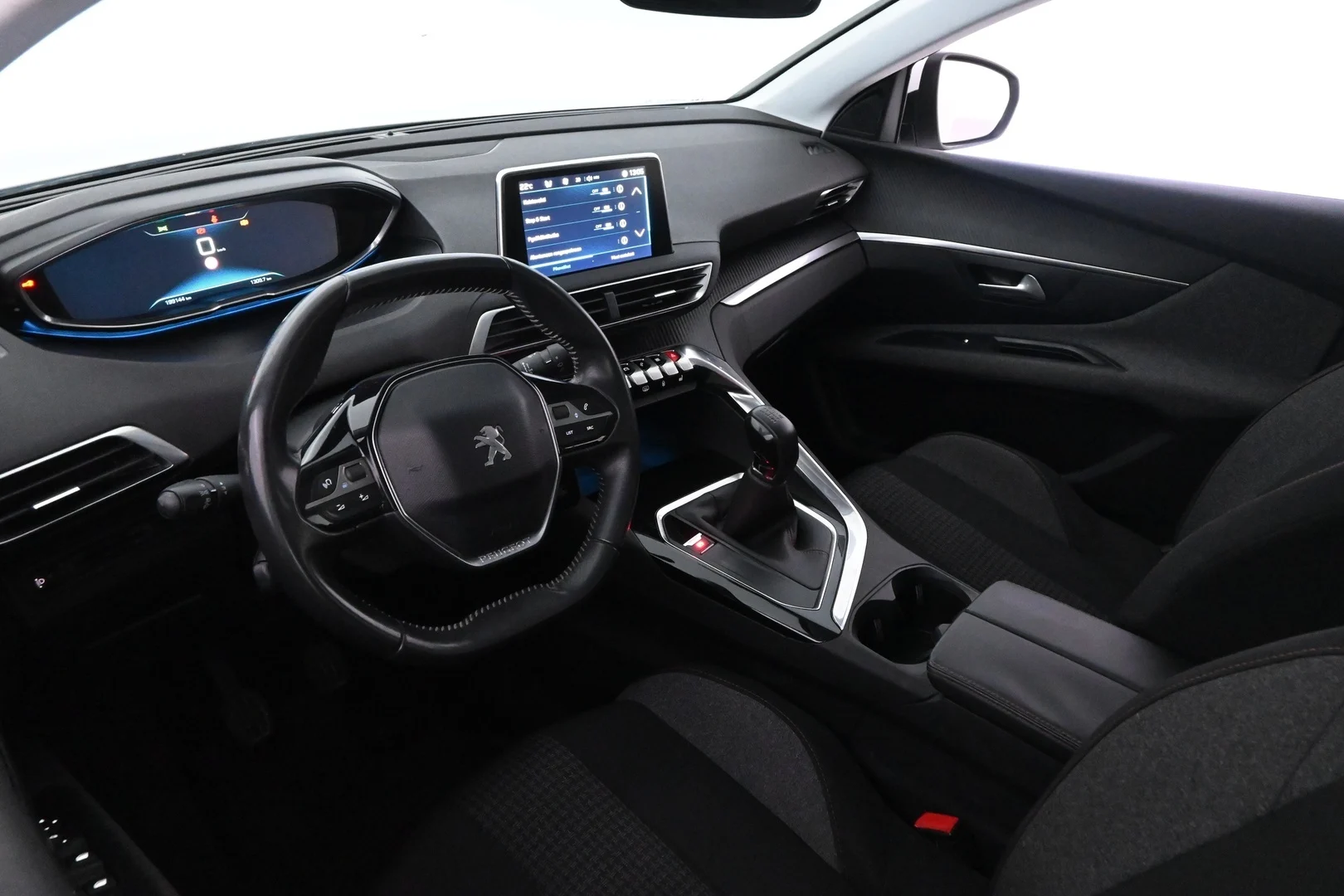 Car Image - 4LB8PbqiPgEW8SlCdYgdld