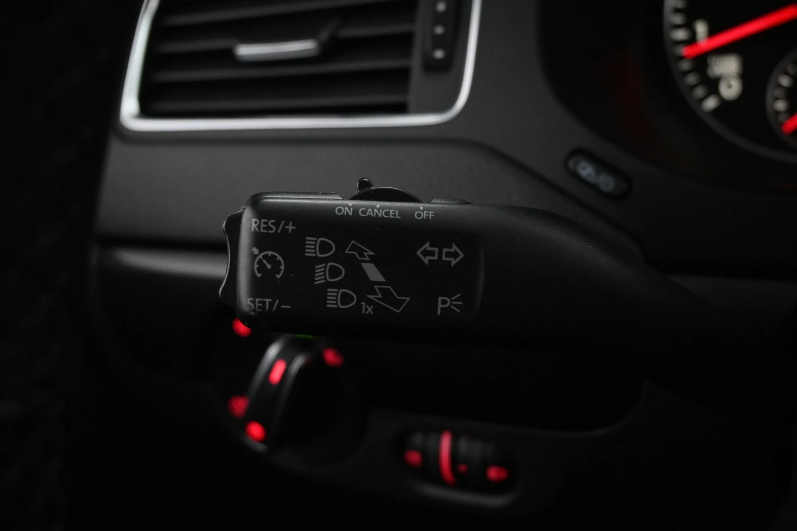 Car Image - 2yN10lbbtBj475sCoGnaEP