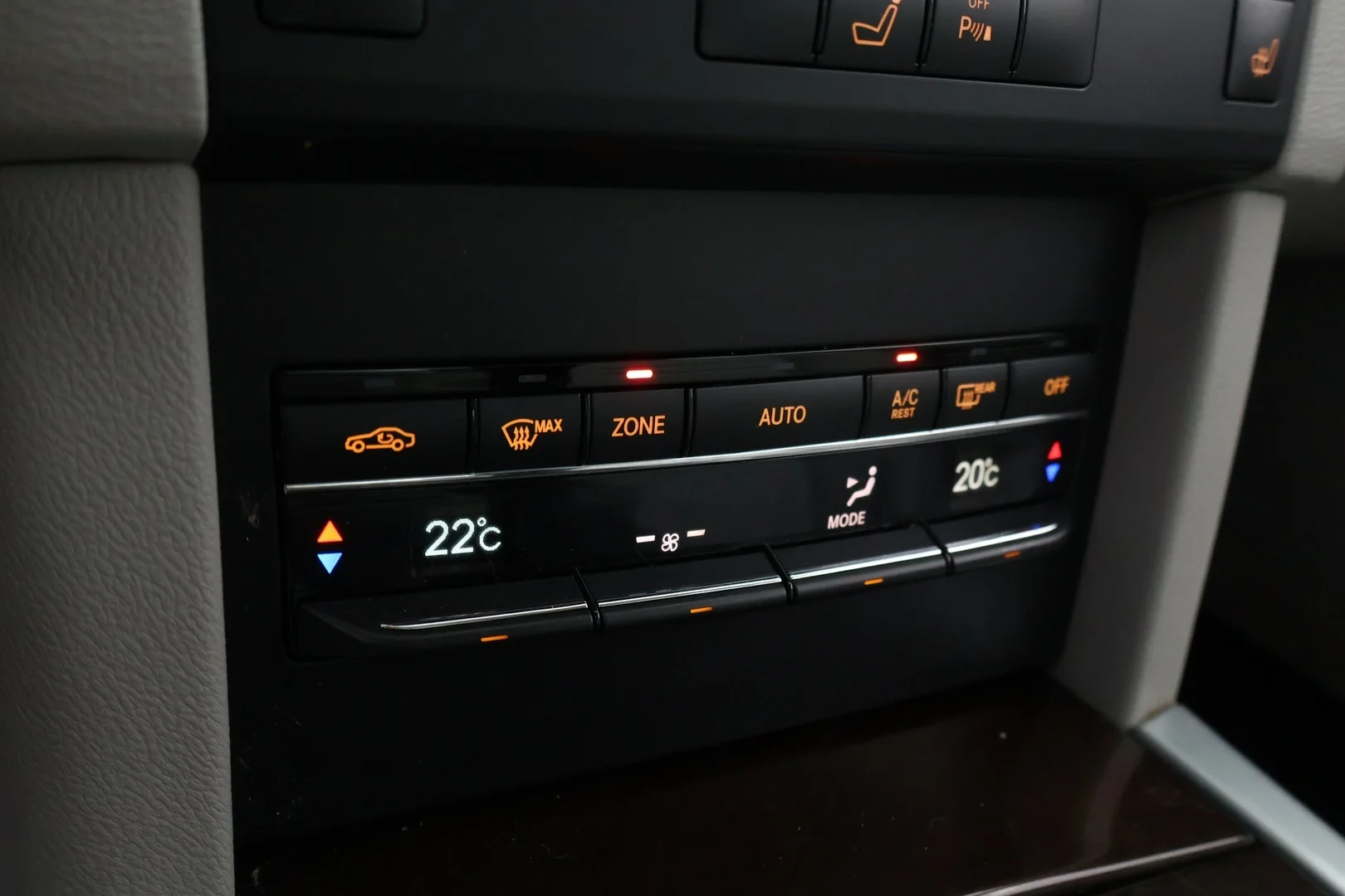 Car Image - 70Mo0Dd4ThVKJlNRkbYym4