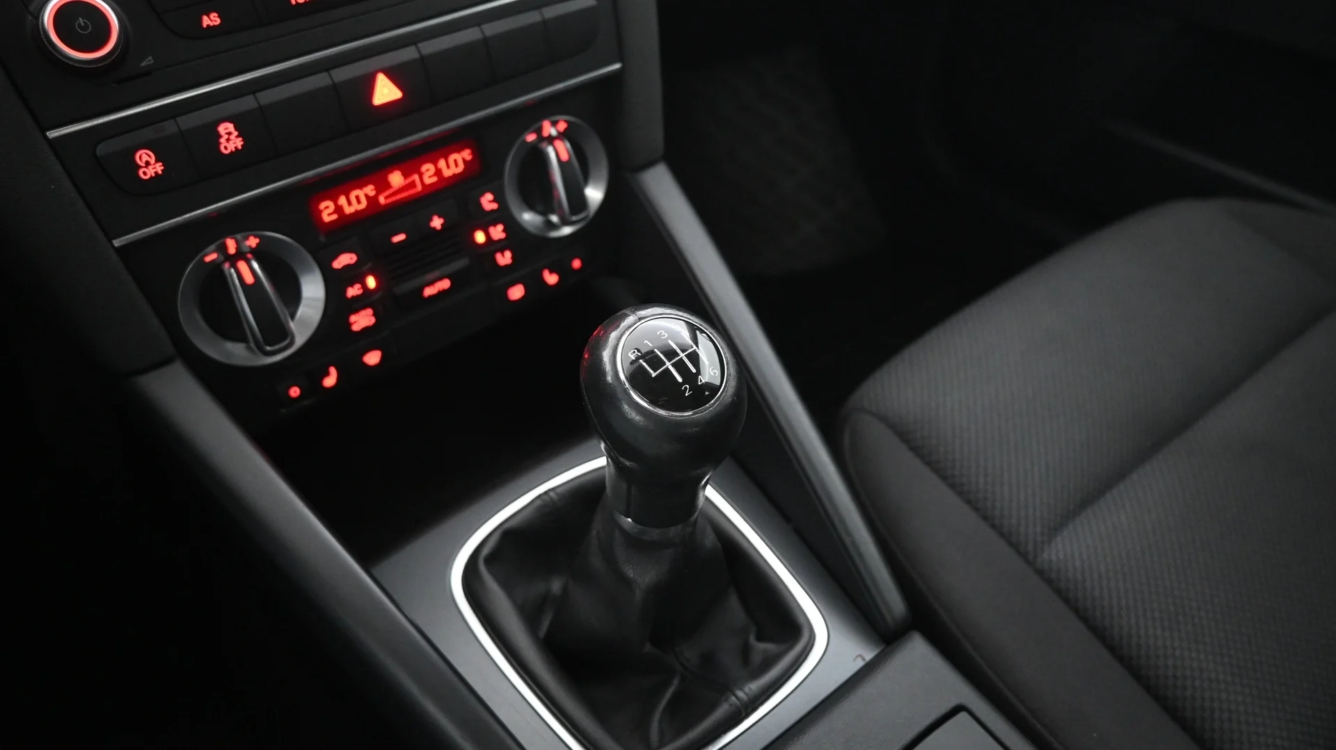 Car Image - 3H999jkbkPVGZu4ldGZN62