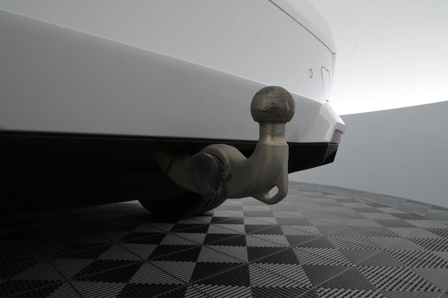 Car Image - 3z4kraPAMUMdFH9uow2ODB