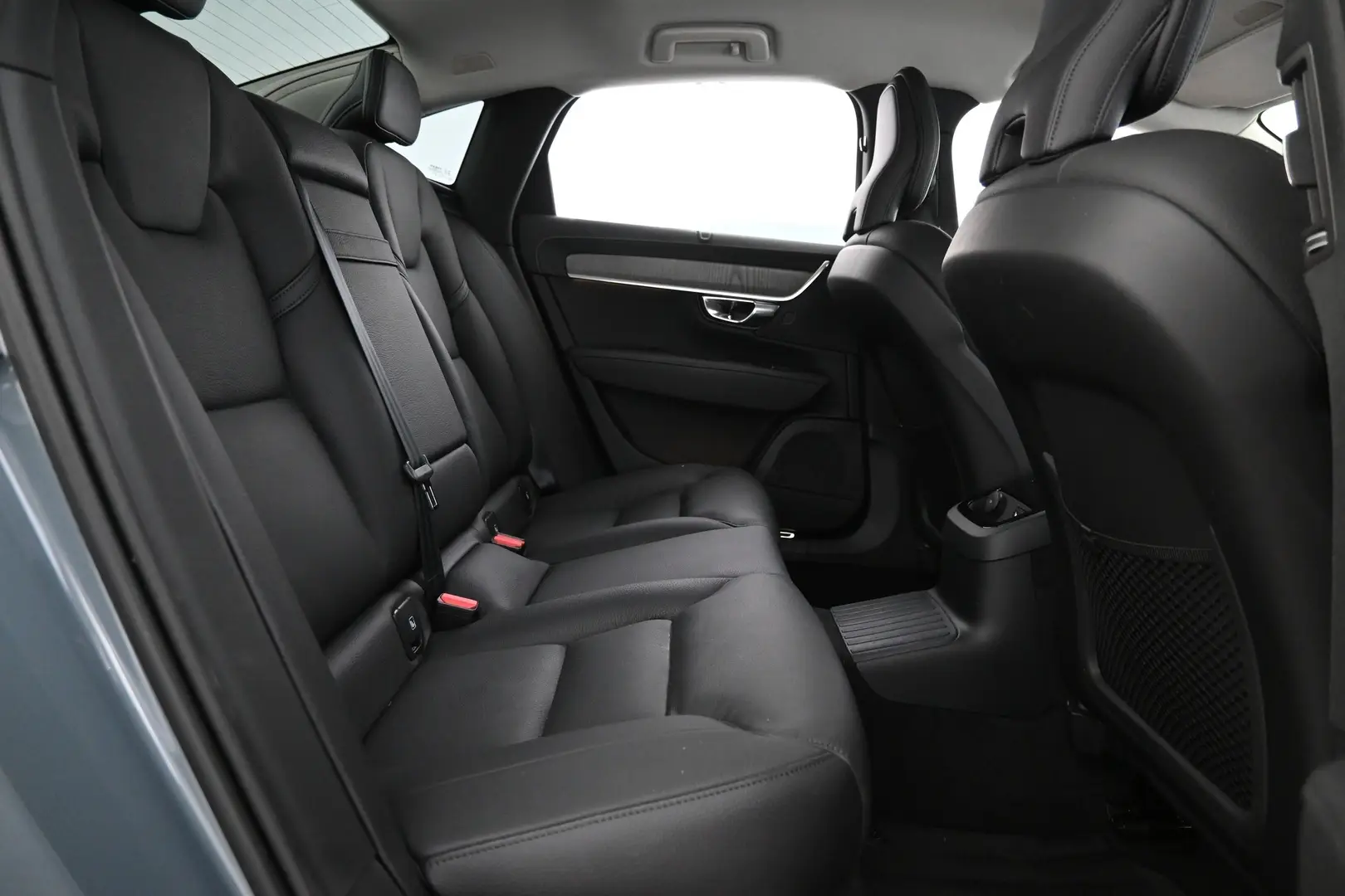 Car Image - 4uLOA6FoYHQVkZE66xZJoT