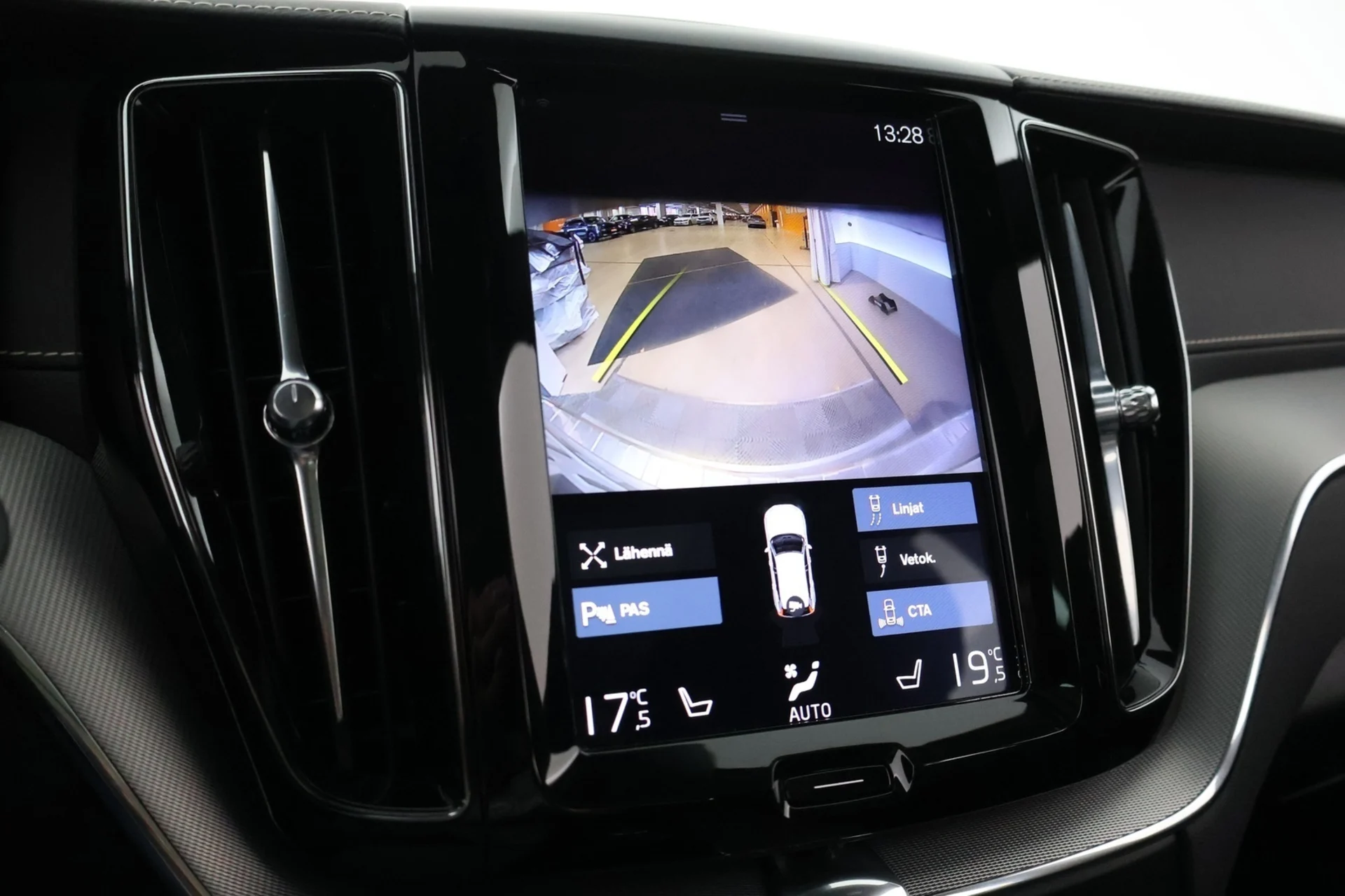 Car Image - 2msqeARjcS6VOZmfLcsnG5