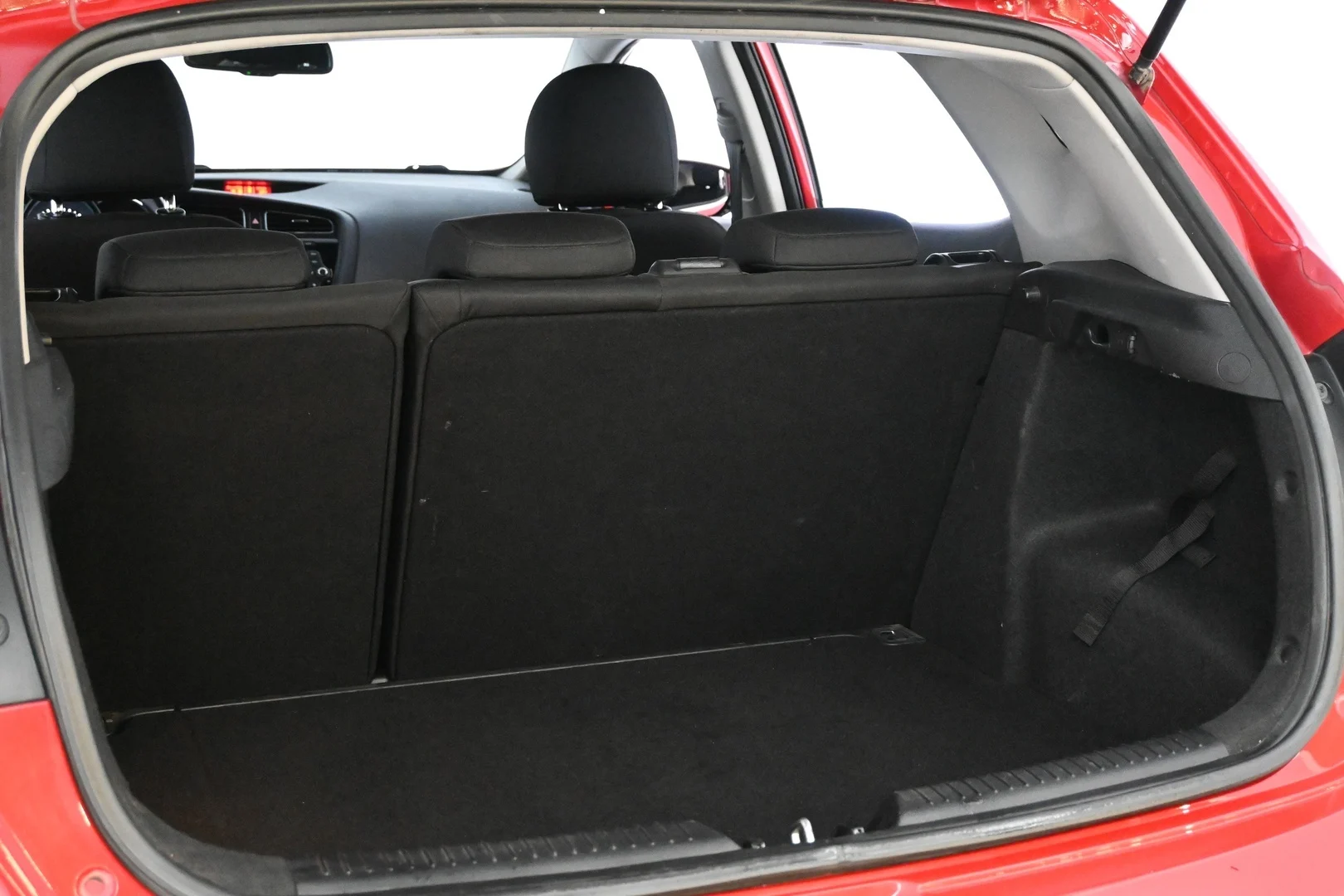 Car Image - 4idhew2gEs1ETTdf80fpf