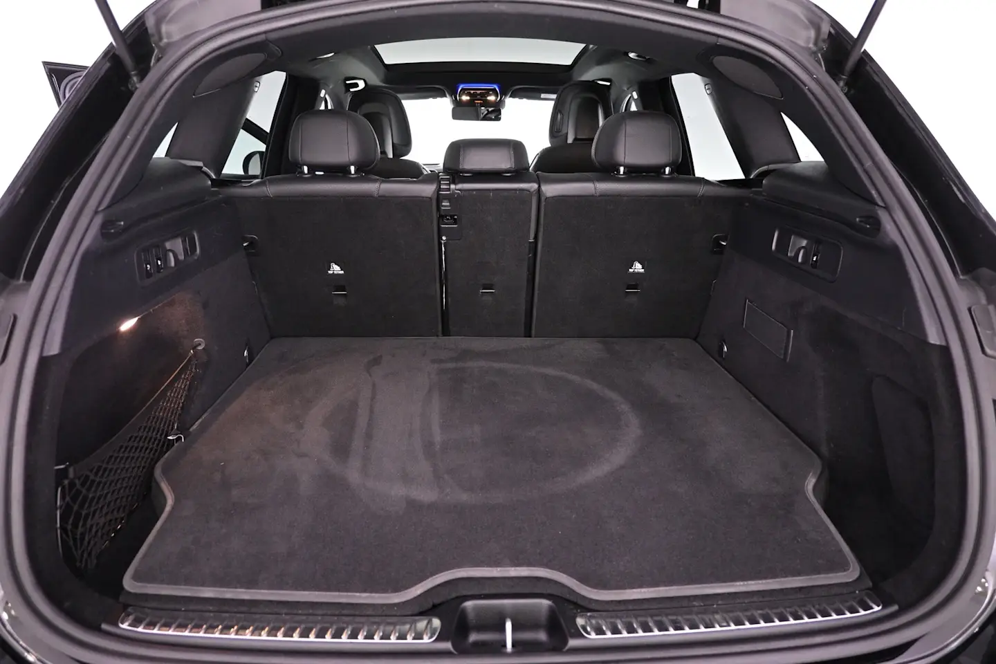 Car Image - 2RG1eQg9ZlW6cJL3j4LcEU