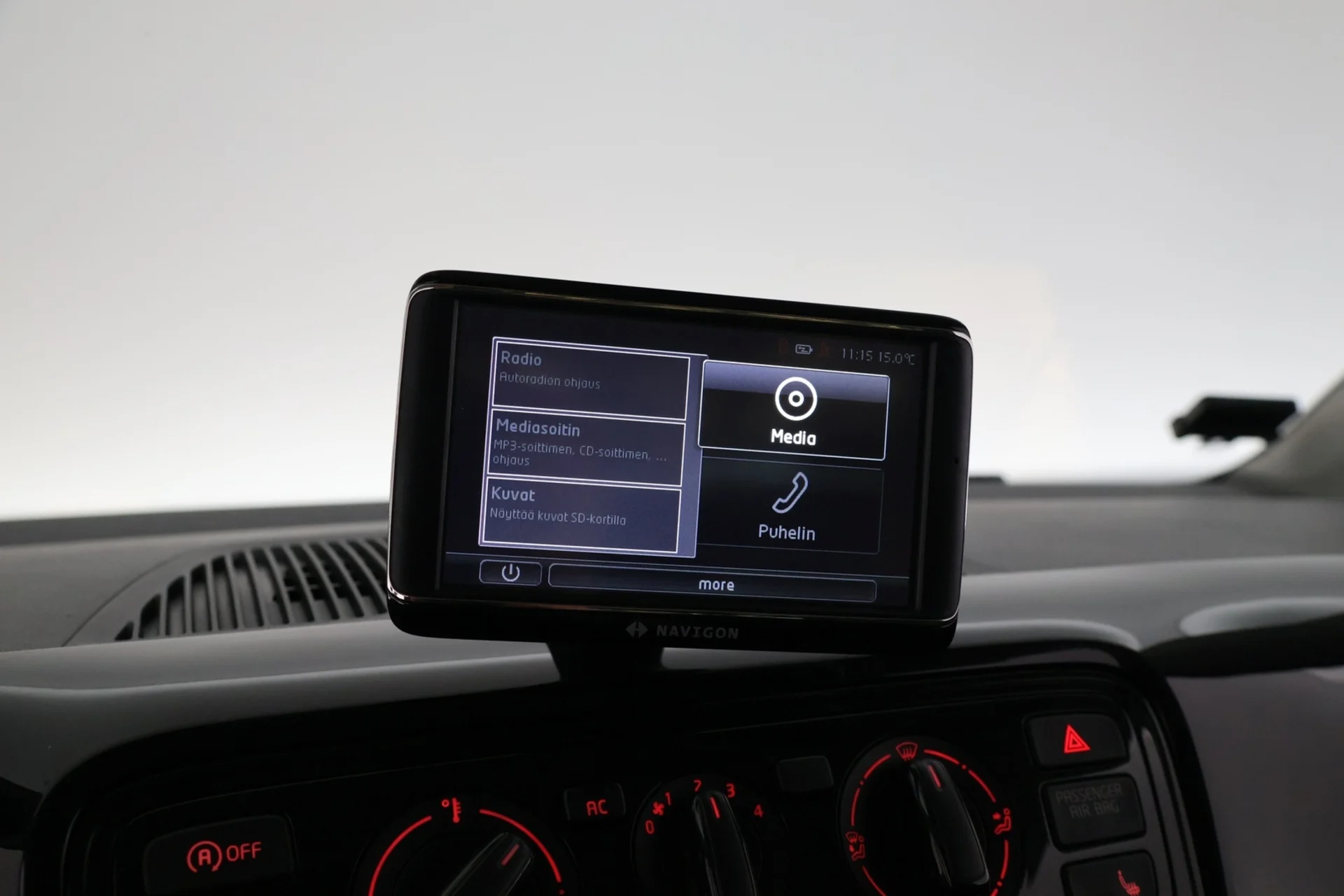 Car Image - 1Qh2fWExLUd1UYqW3bMc6x
