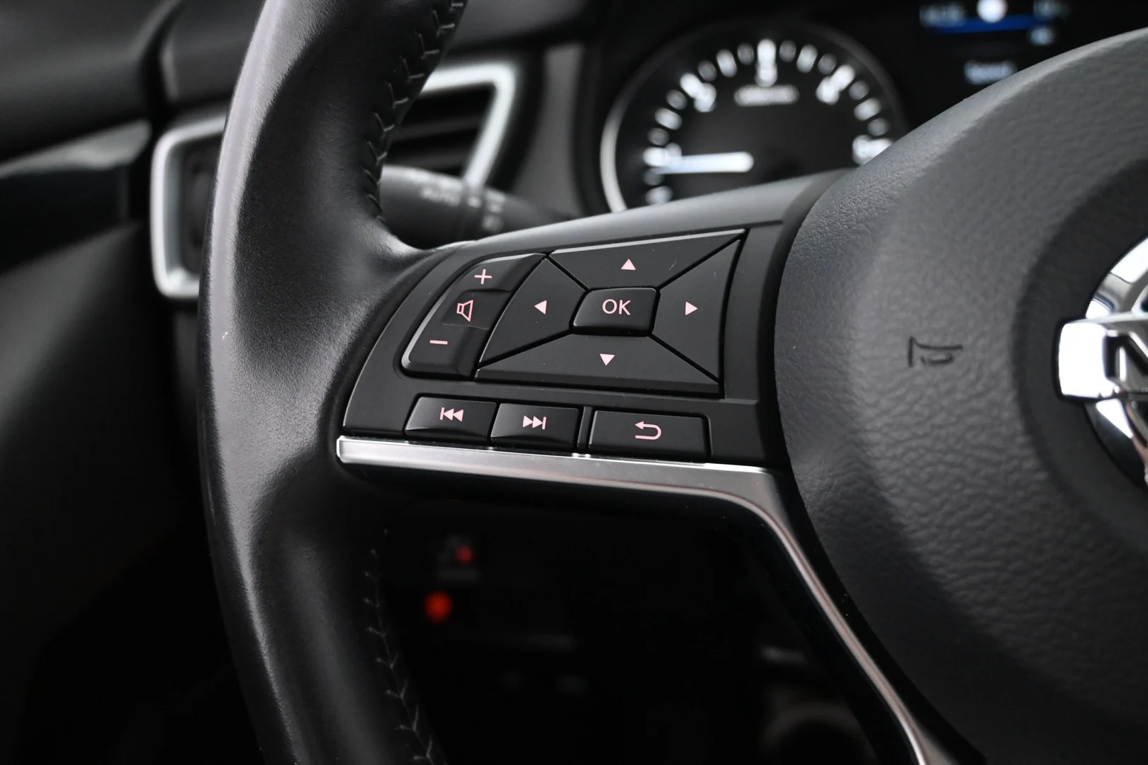 Car Image - 4coG7yDDBN8NQYxLcAFXXO