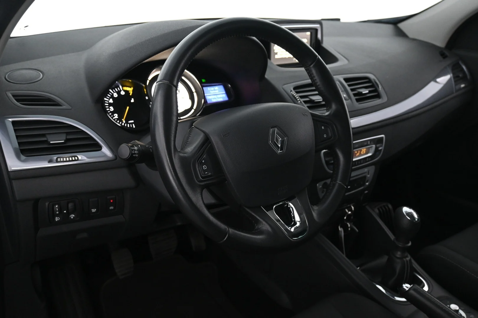 Car Image - 7cw0kXgJYNLVfUiTIq70S3