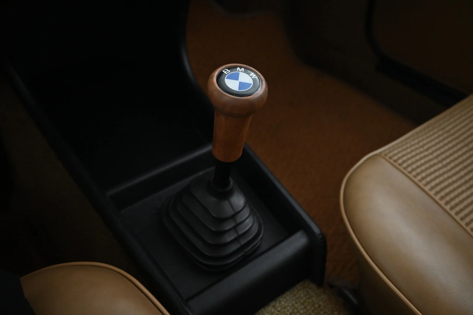 Car Image - AFJxym6NHzRxg67S3mtu0
