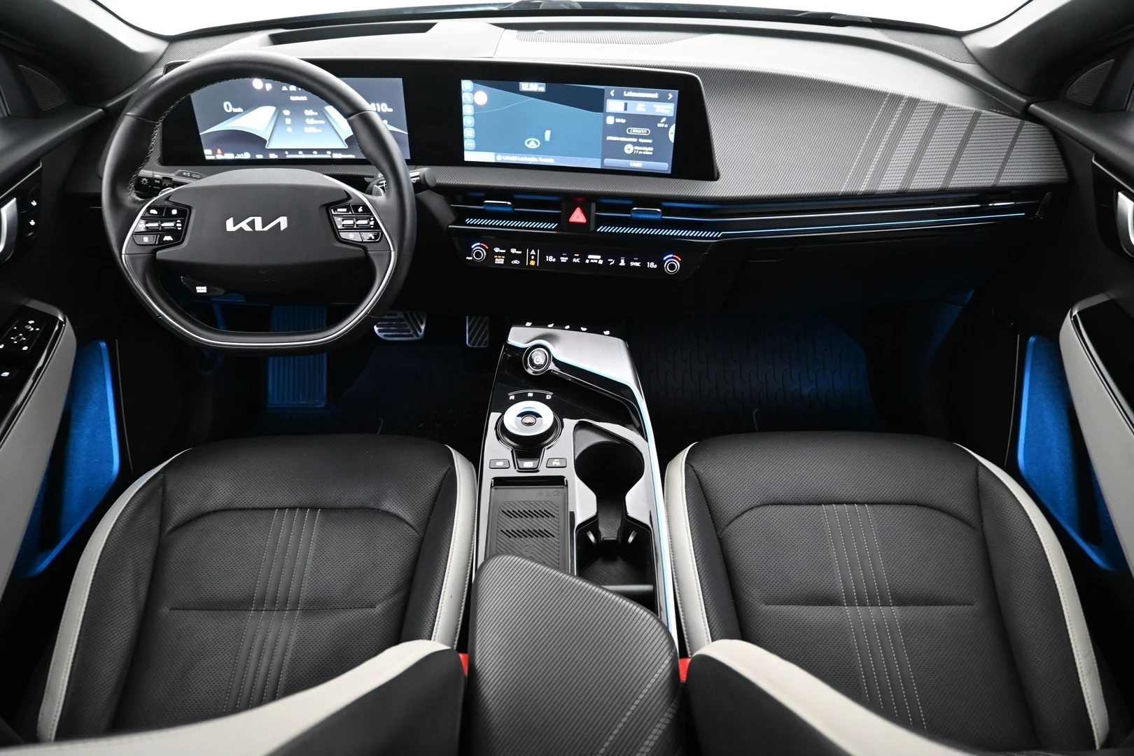 Car Image - 4LM7xIcvYnWynEB8XFiXyM