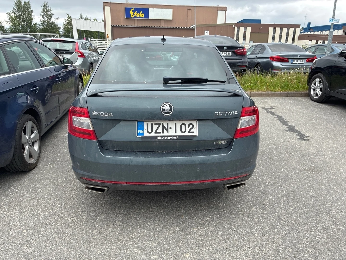 Car Image - 3BfciMCQhycyIwNeEGBNHw