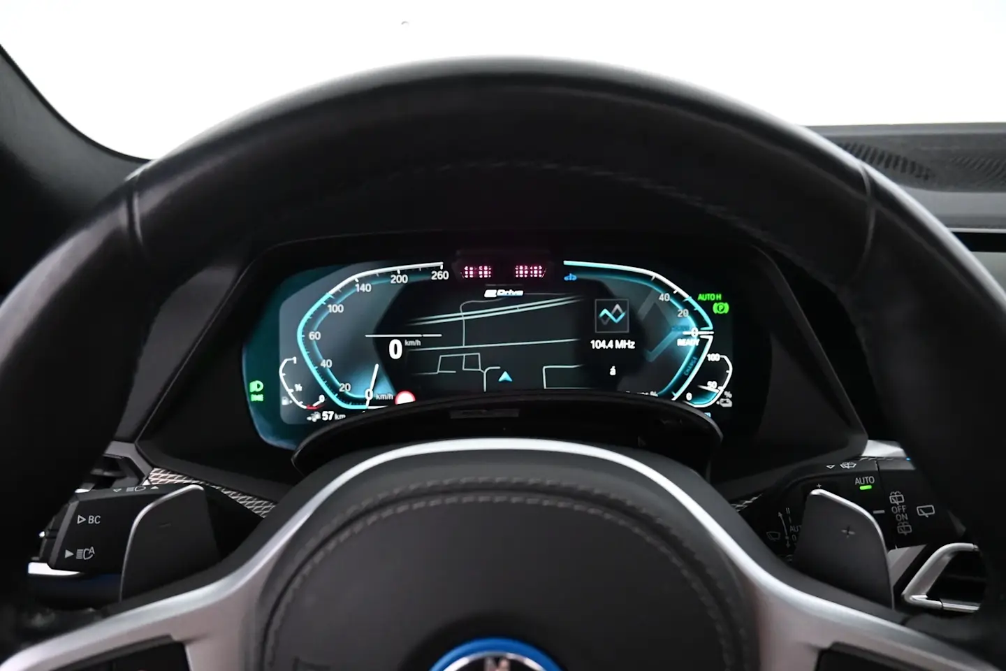 Car Image - 1YtSxRybyeRbrRFbOOCYmN