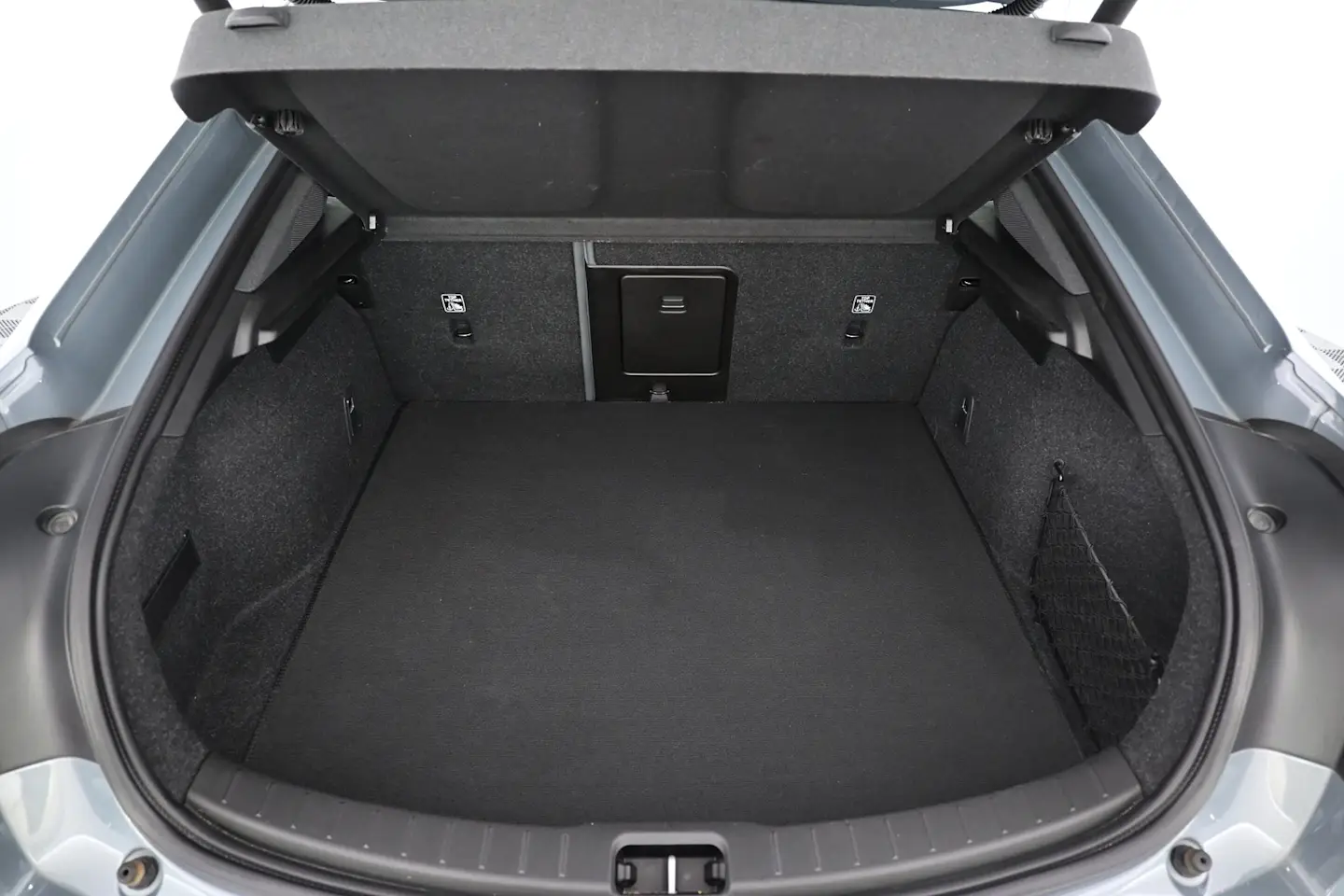 Car Image - 6CehTDk55qAHTpSiQmEXfk