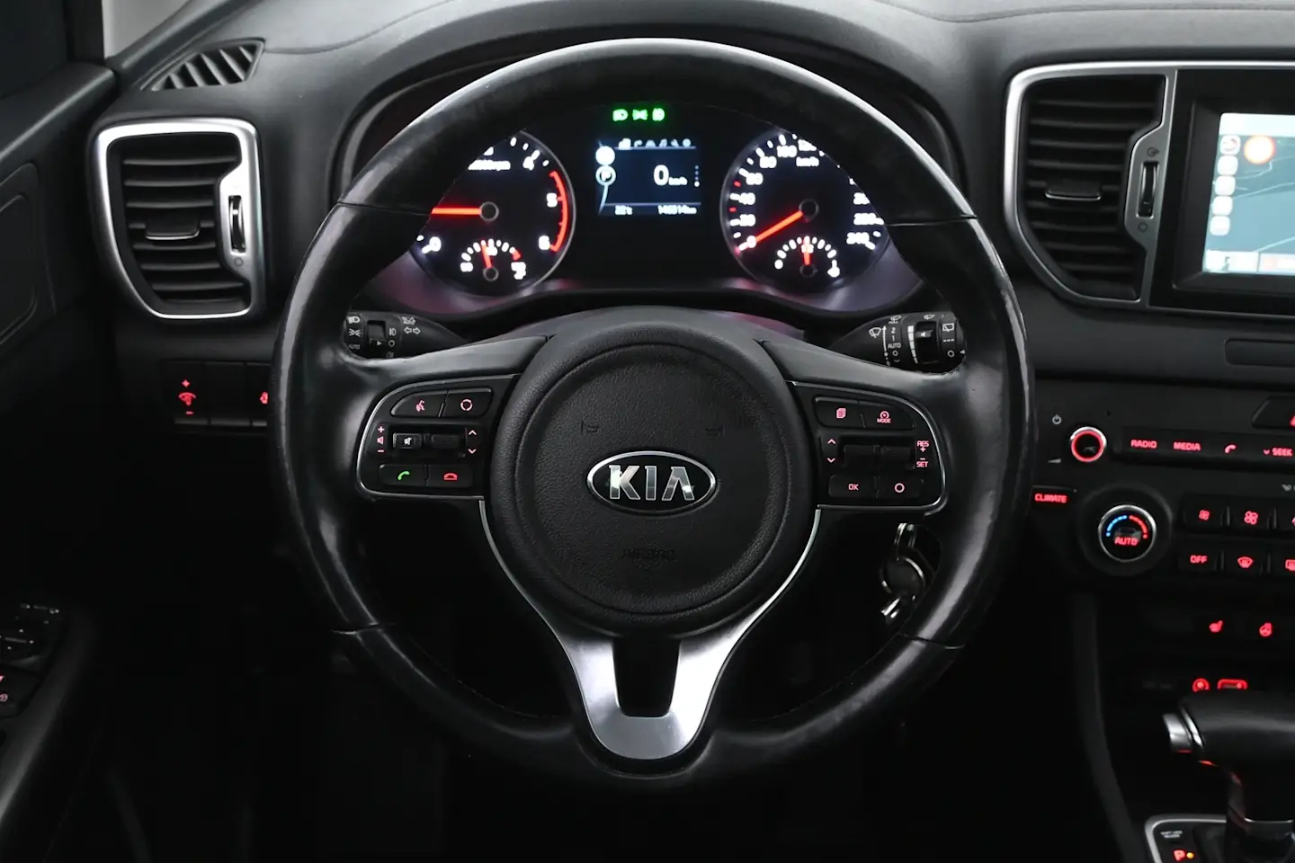 Car Image - 2cSKgdOO8ta9RhGtaO3mIG