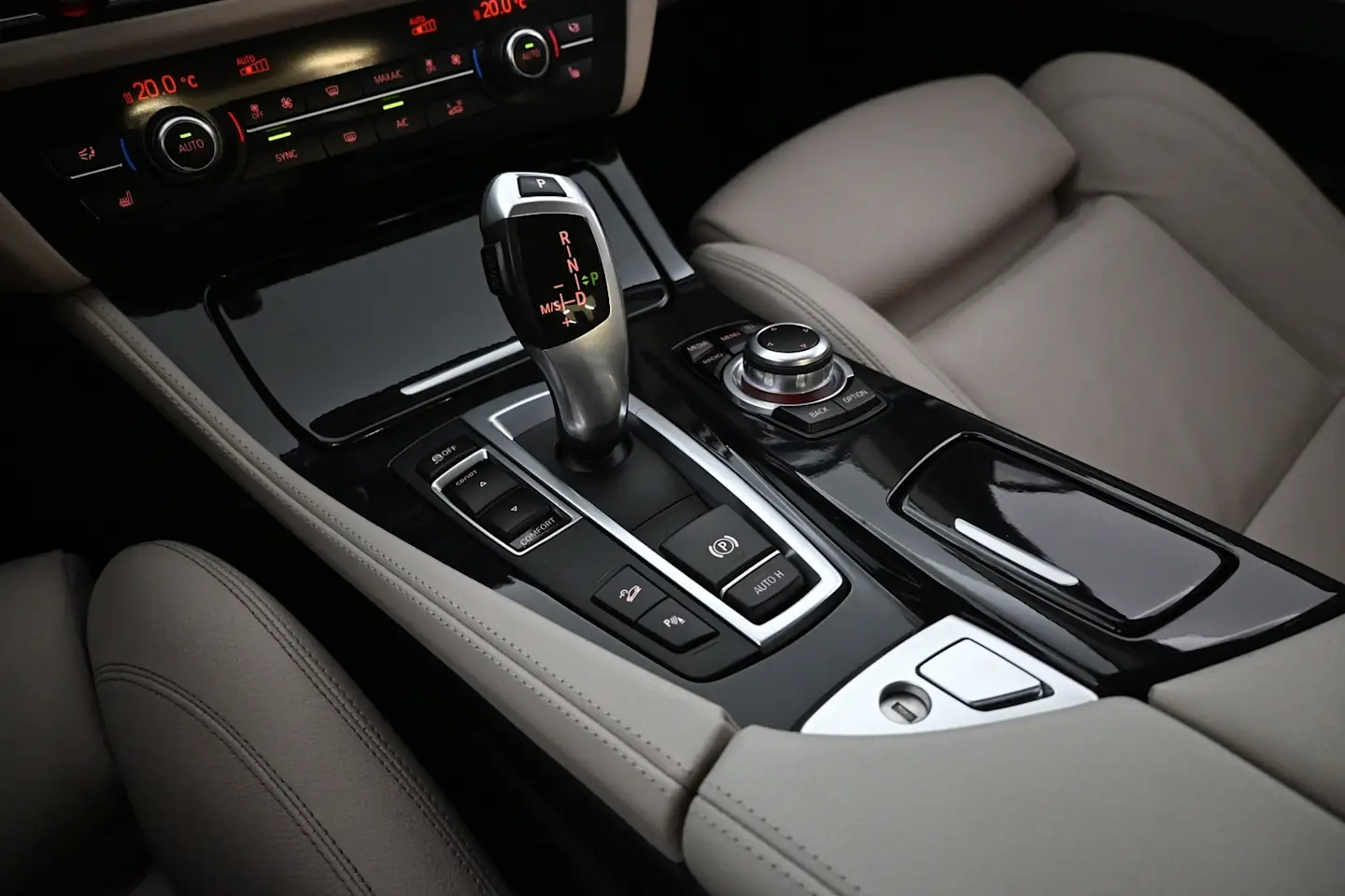 Car Image - 2pIdBi61X9WtlPhzg7fHk8