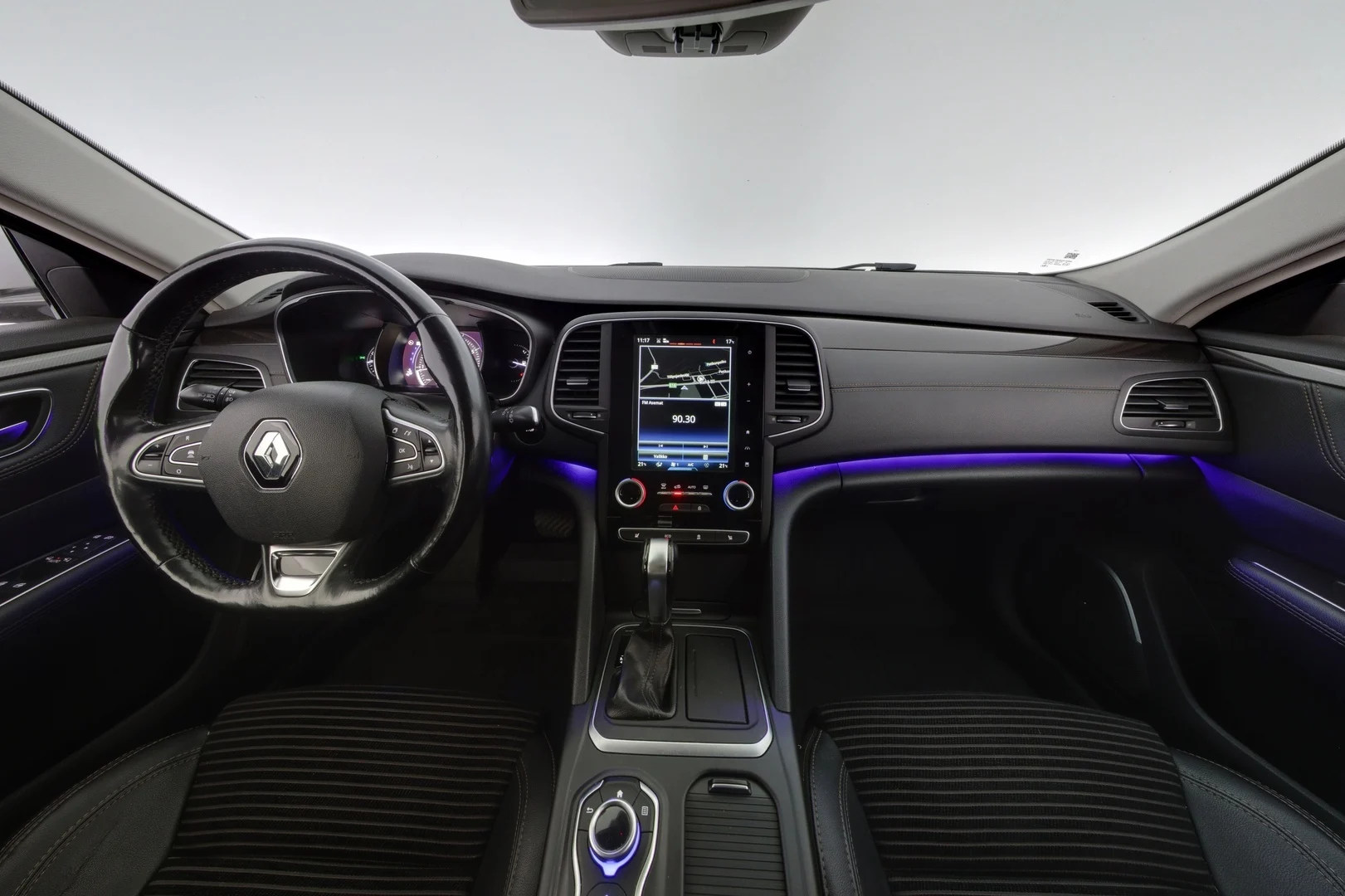 Car Image - 4xSuO3x3NslZ2GvHflZbQe
