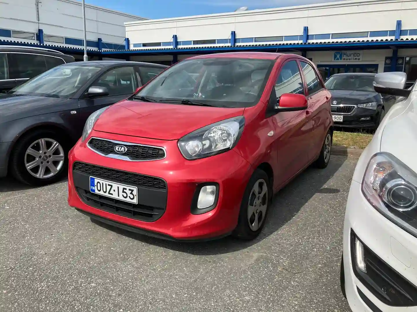 Car Image - 6VUpmYobuykVUw0mmzTIcL
