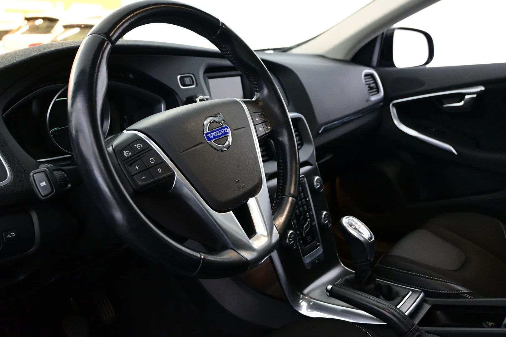 Car Image - 2RhRX8fcorvE8tGZ6p9d6b