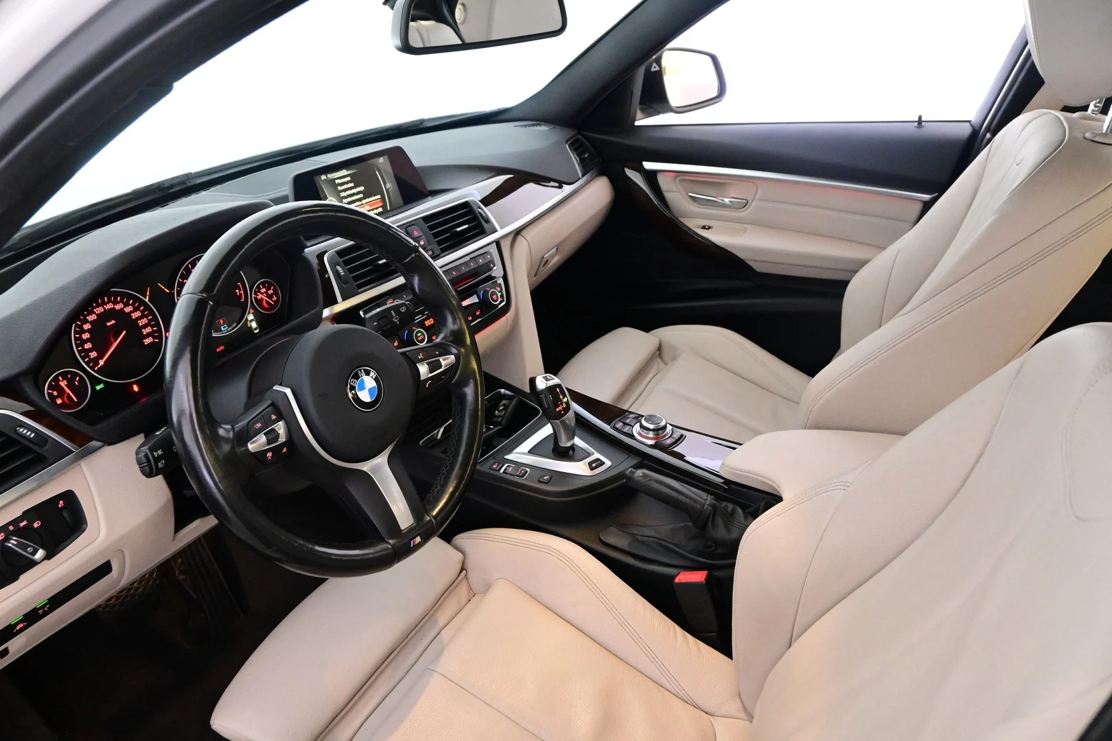 Car Image - 1Cg2e2YymmZjvkZeRdK6Vi