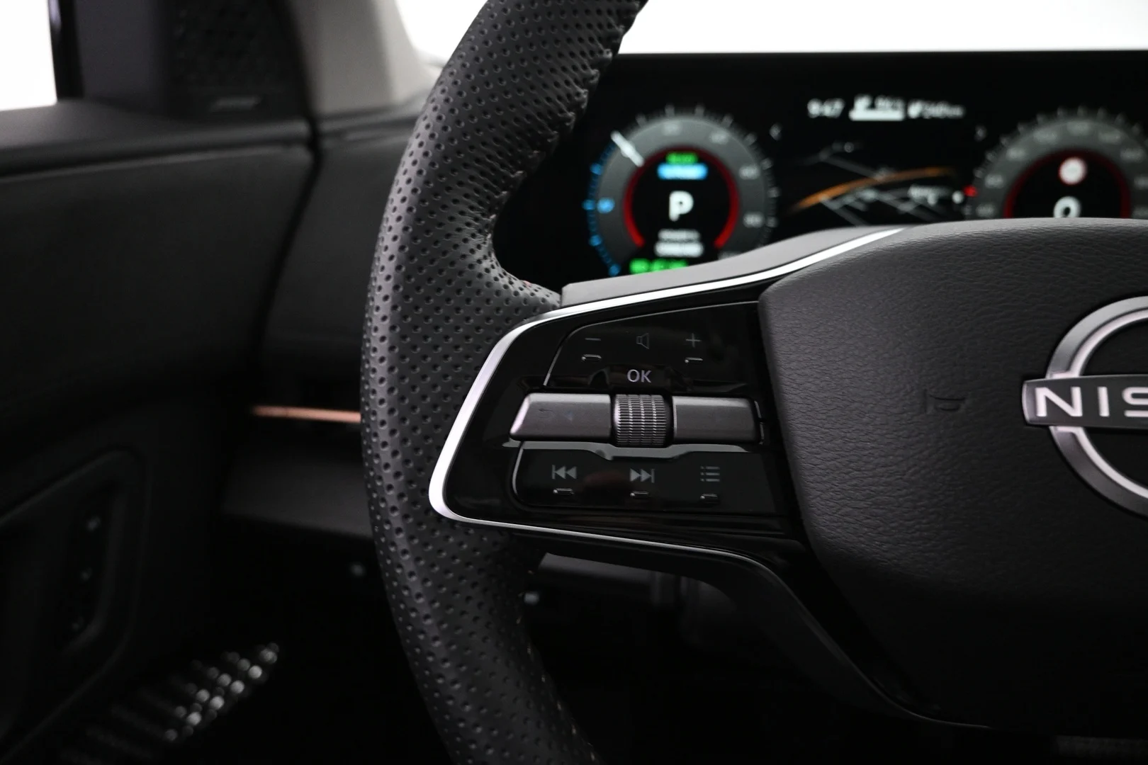 Car Image - 6DFXnV5ZosA8ZgQ8udY5Gt