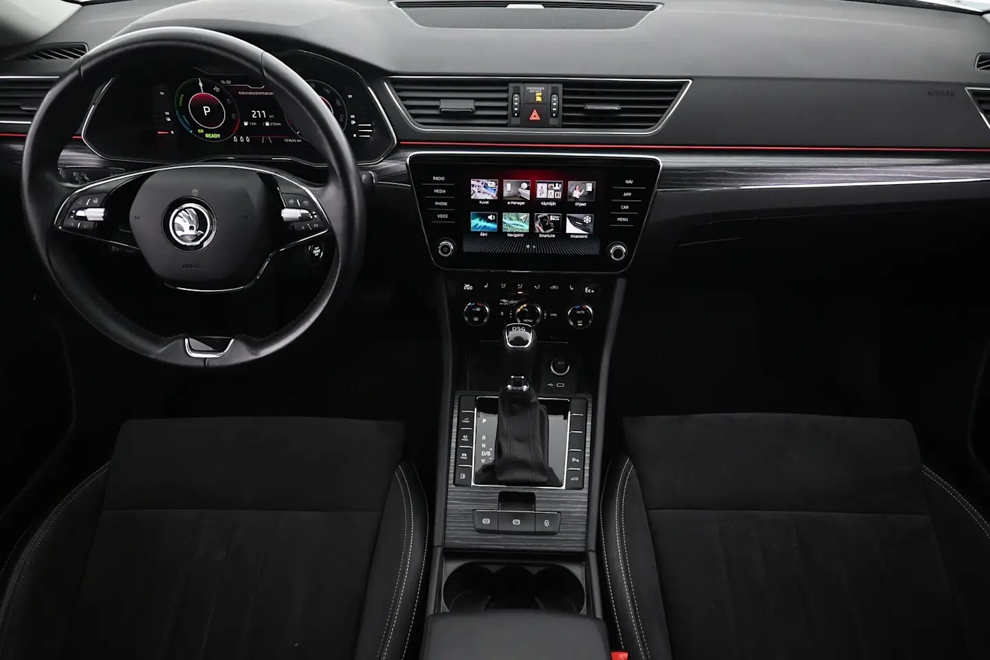Car Image - 18XN1WL3c4vSF55U1BgOzL