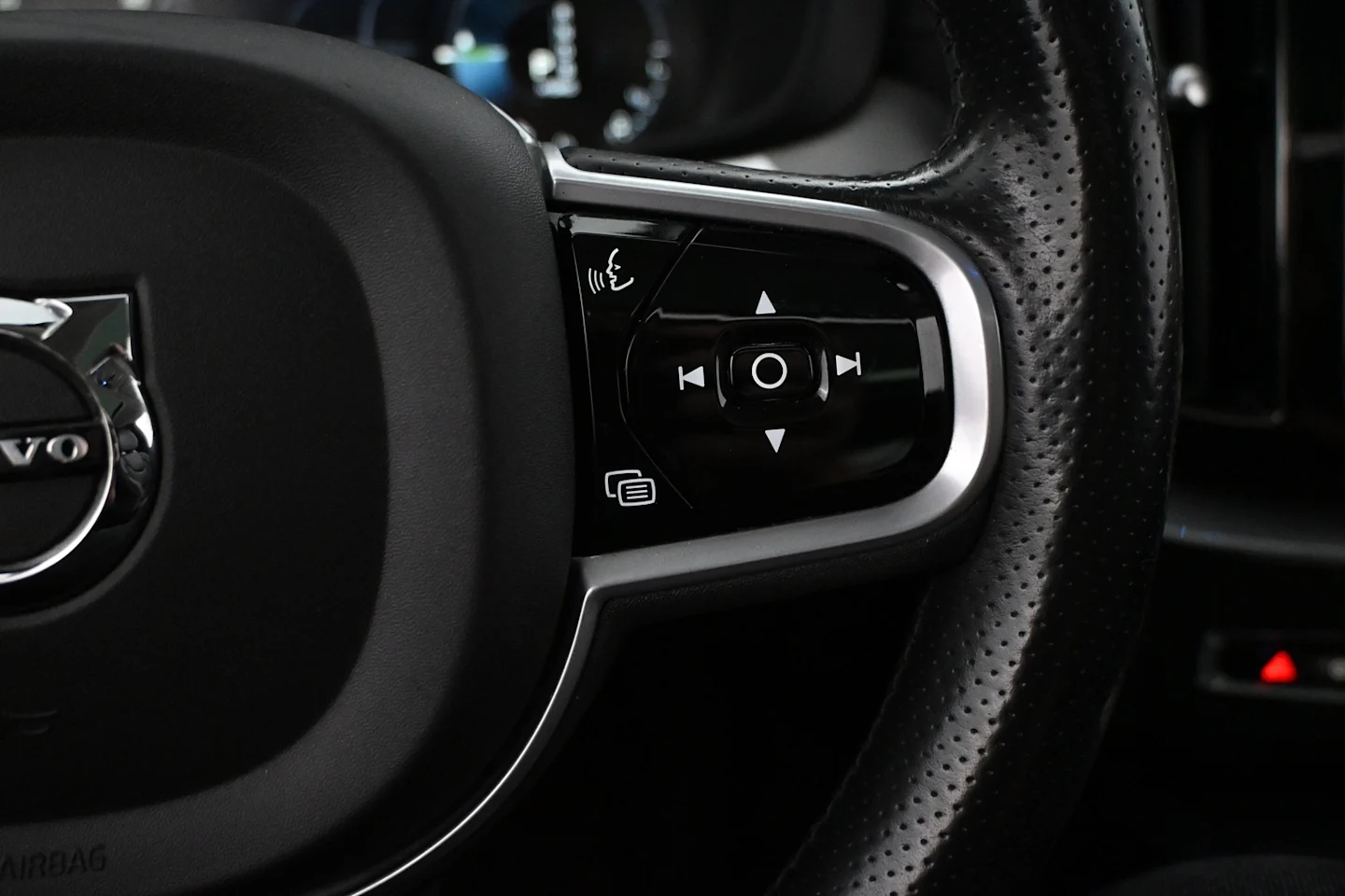 Car Image - 49EhF0f5gg22xxBRqOzEHq