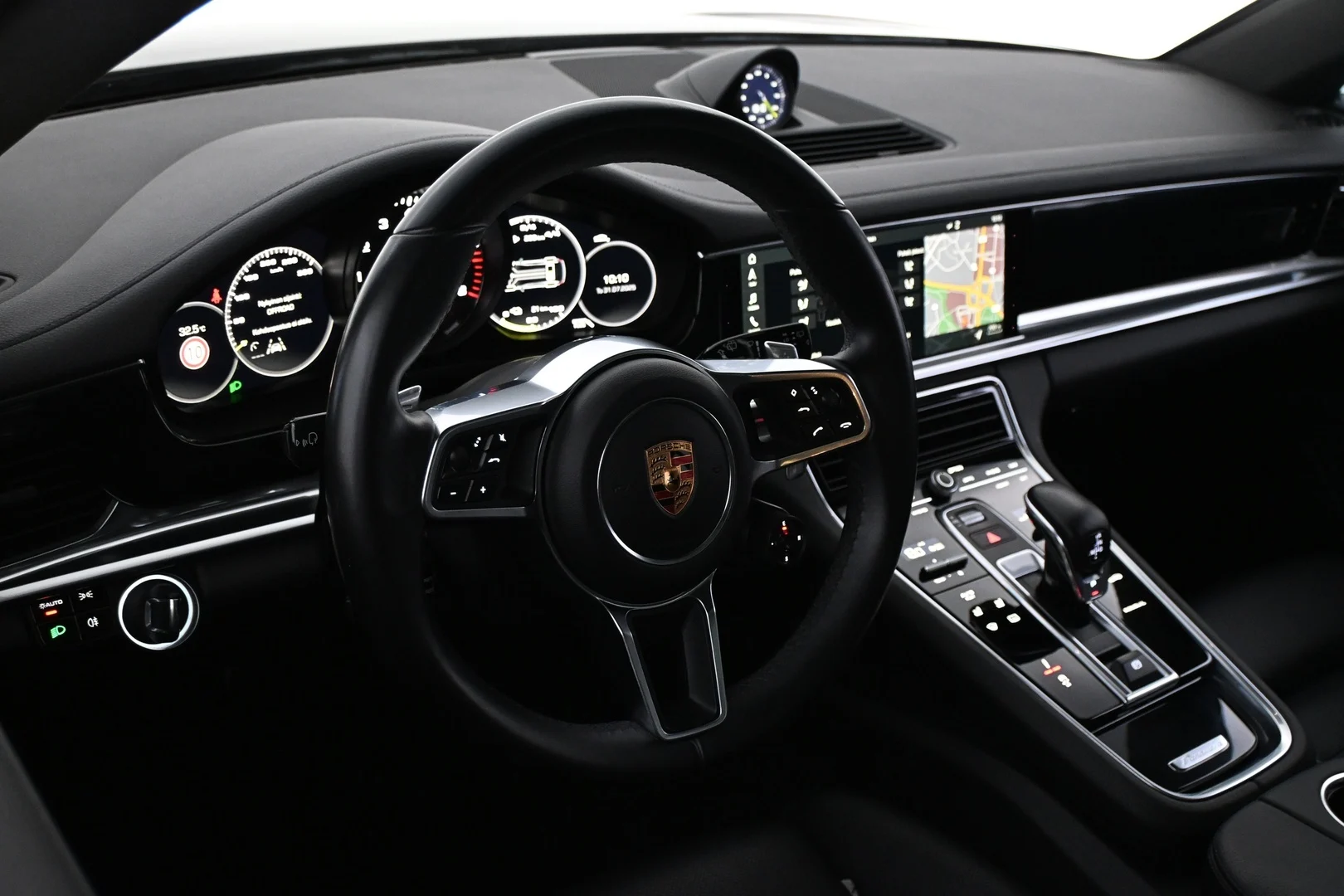 Car Image - 3XZj5VnD2b1pKbVflgeBF7