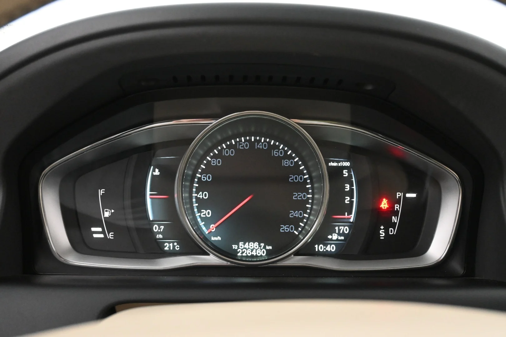 Car Image - 2UiCqE0kZ7ZsjQbEPscVQc