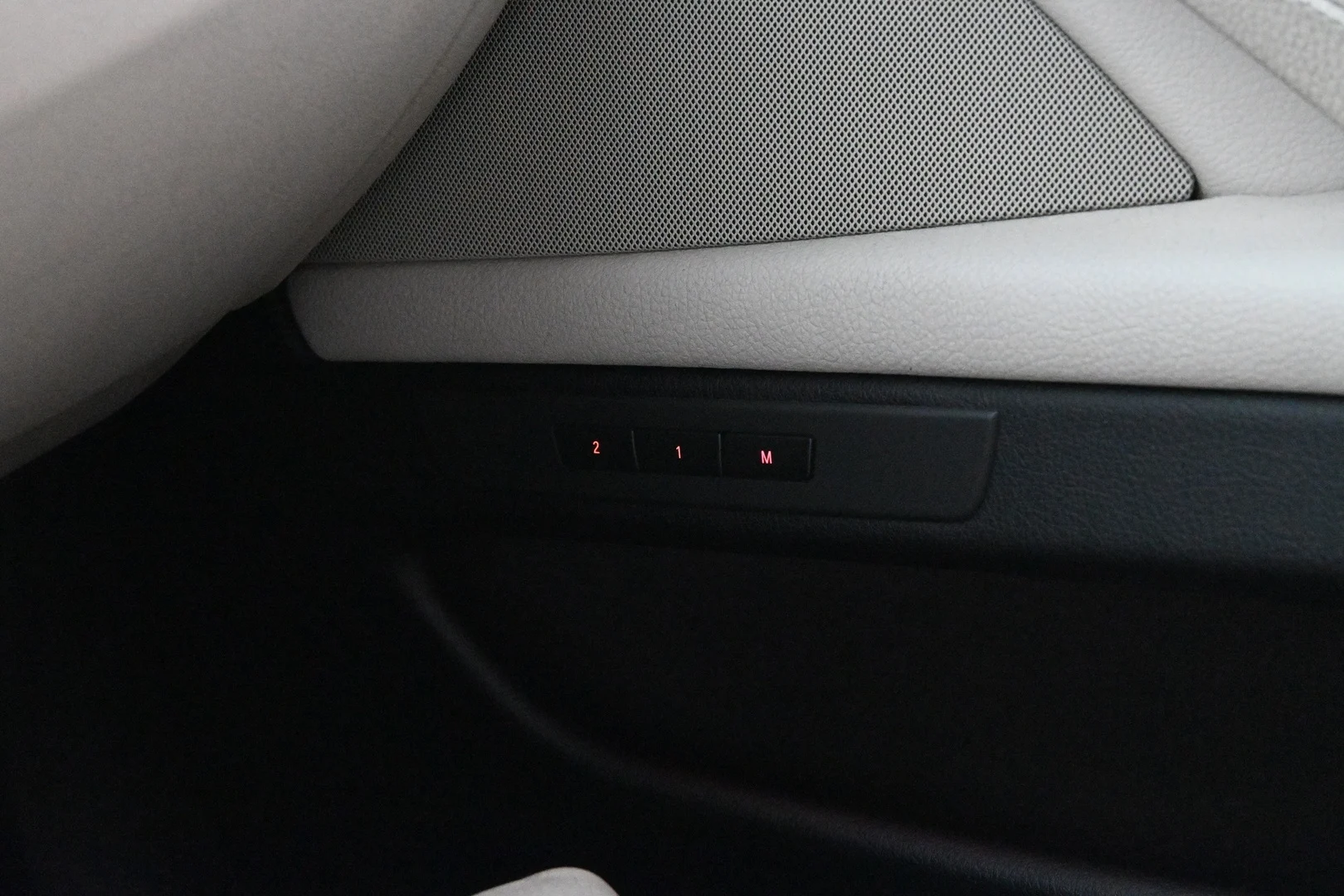 Car Image - 6IdmH1G1baMbJDYElOu4bJ