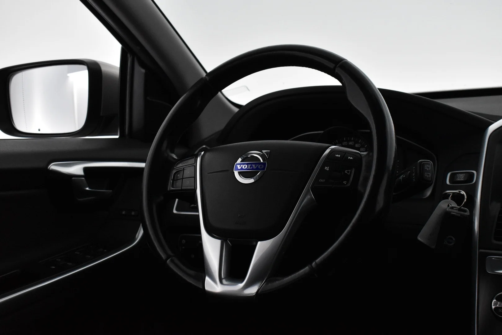 Car Image - 3ITpf6yDWynRYtDsob0IkG
