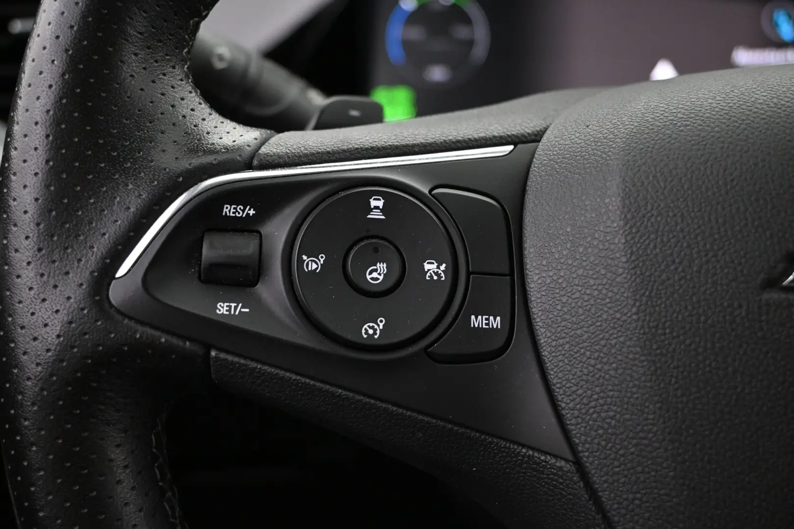 Car Image - 7pRjfkA7uoHeOJ2RVQLG4z