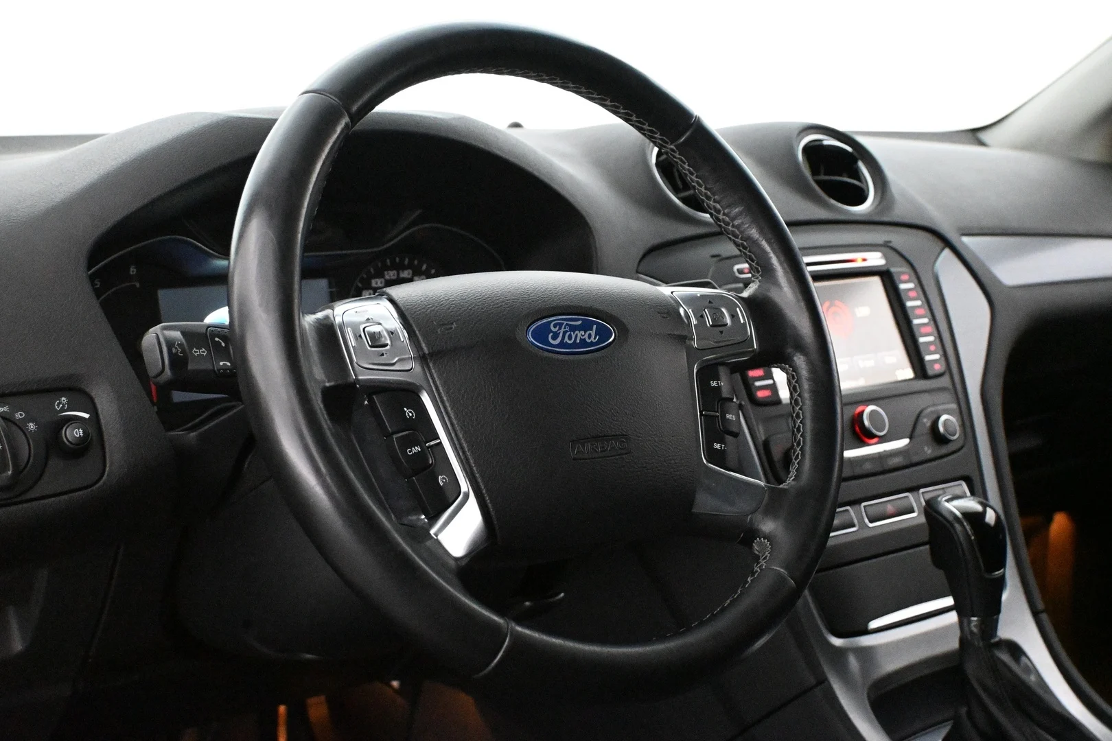 Car Image - 6aNhzwFK6VFMkU95UMZ1KG
