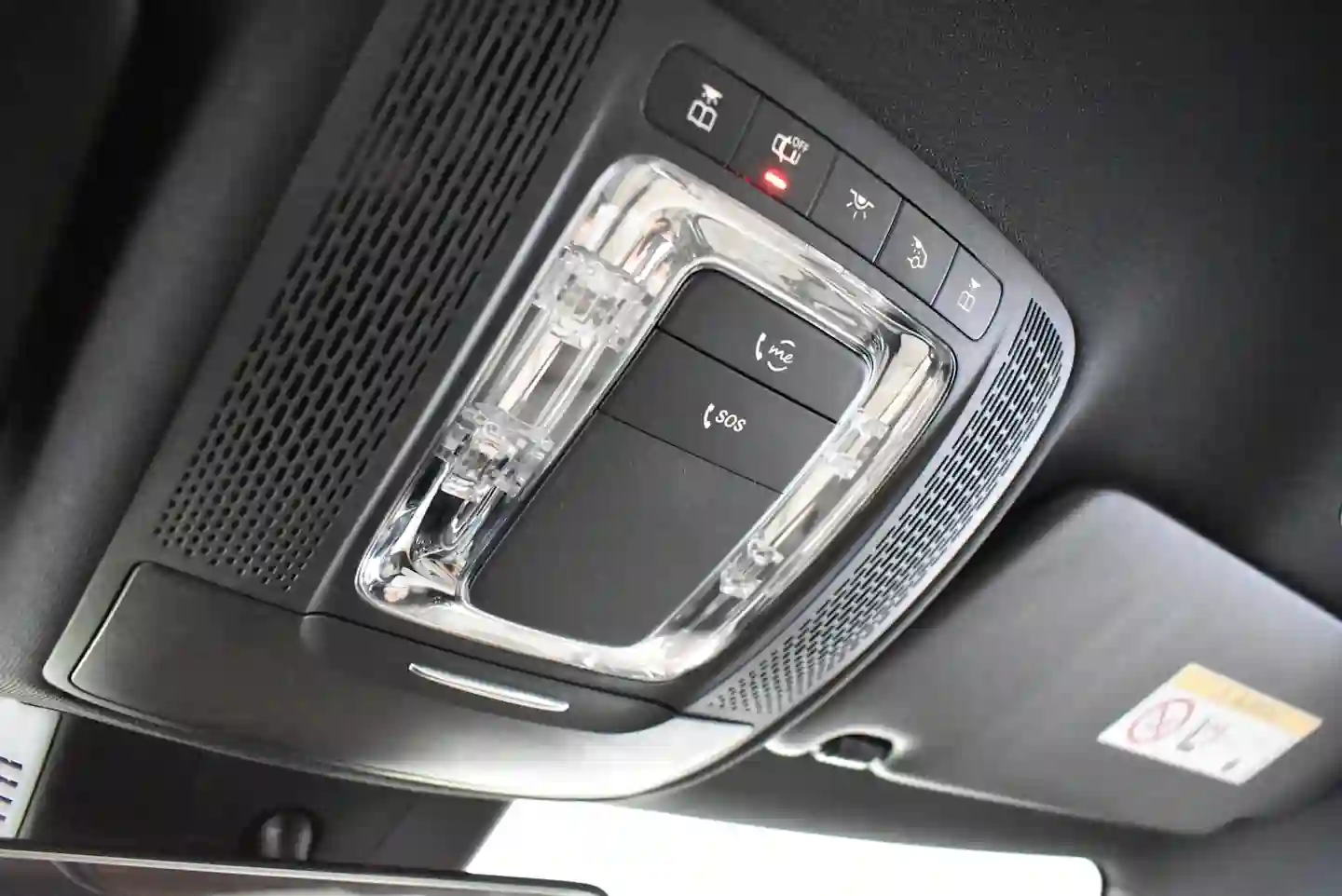 Car Image - KgfFSlIOkkcNvhXb7OA6c