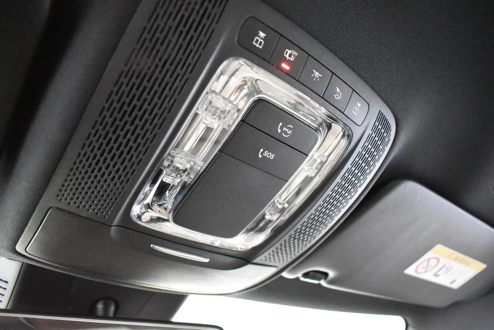 Car Image - KgfFSlIOkkcNvhXb7OA6c
