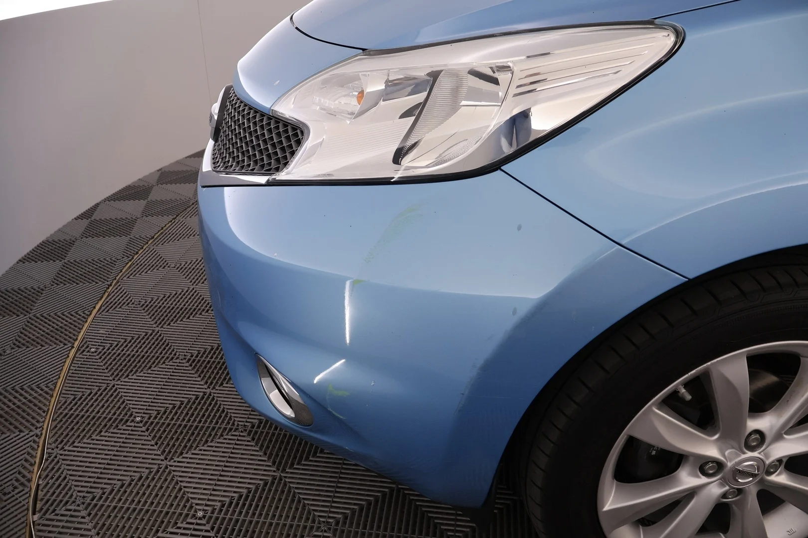 Car Image - 3H6x2Y1WVVvlHgfOR44MbY