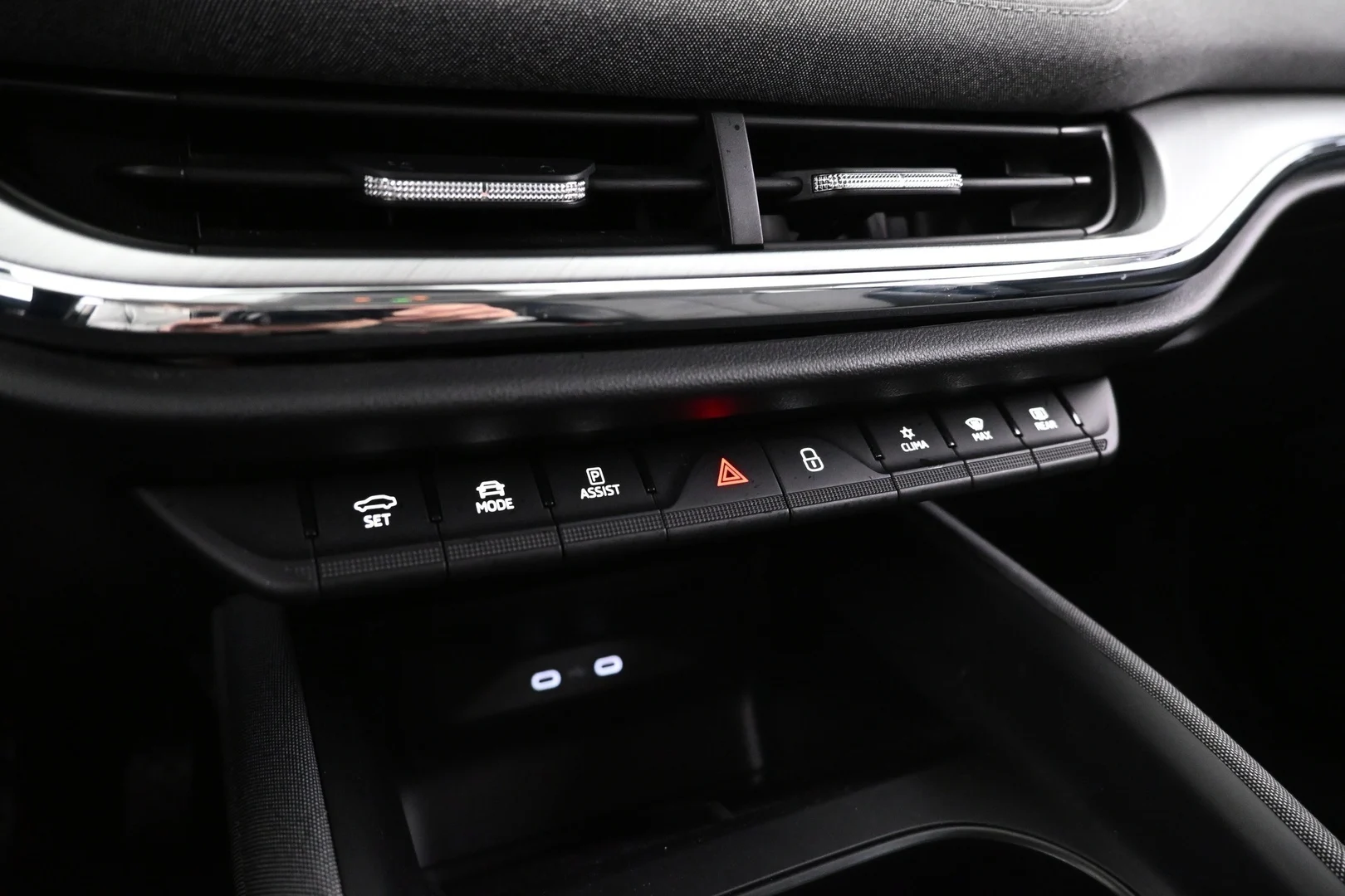 Car Image - 3I8aSDsIEcR9ZxqI6uGpyY