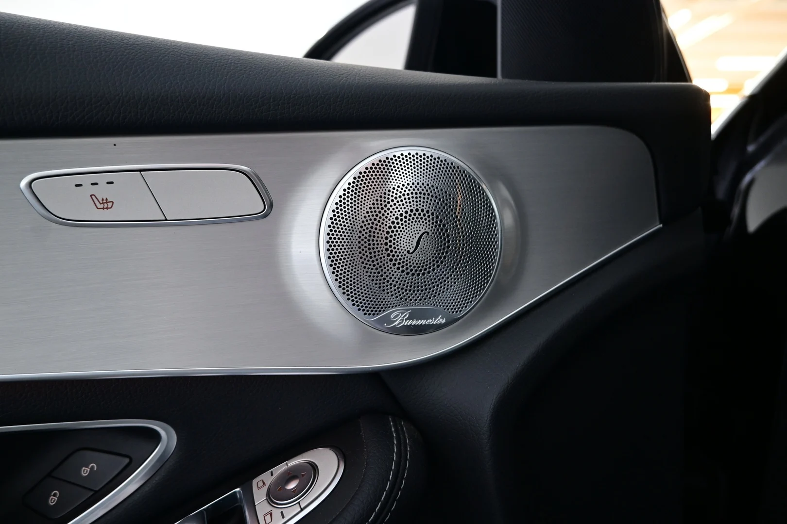 Car Image - DCG1bBBNO3Ugu5wtczFRe