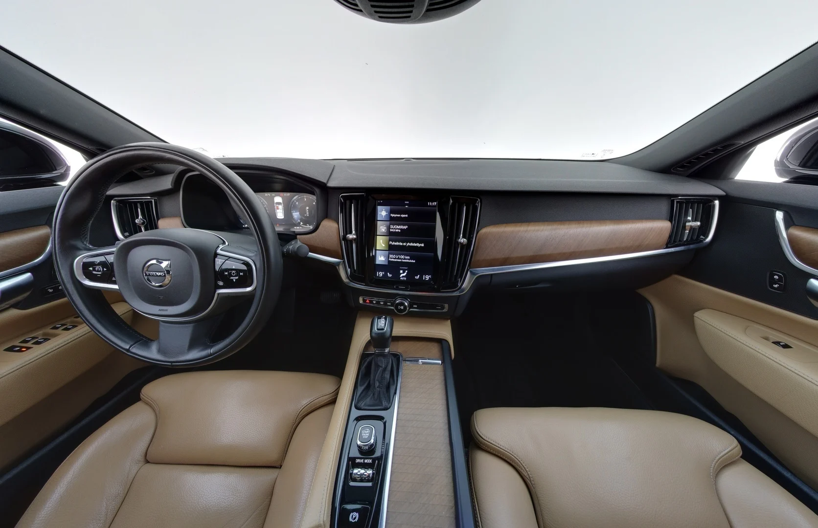 Car Image - 7fzjhR6SFswqB1RvdfoIaX