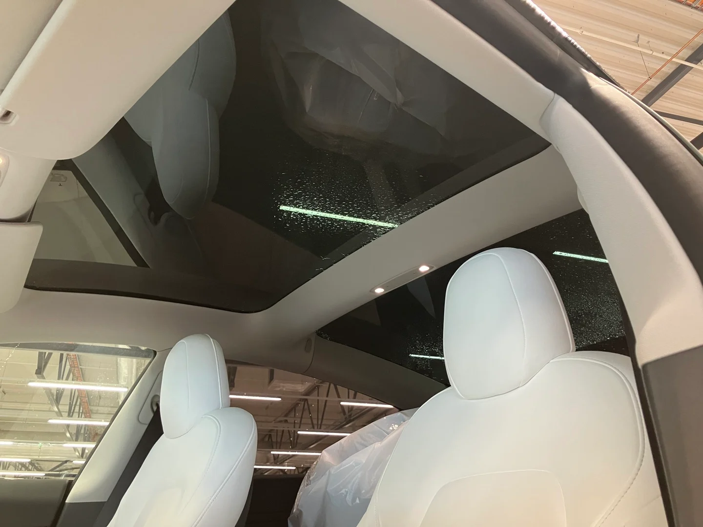 Car Image - 5cEeYBLsVrsLaXGzlHySeq