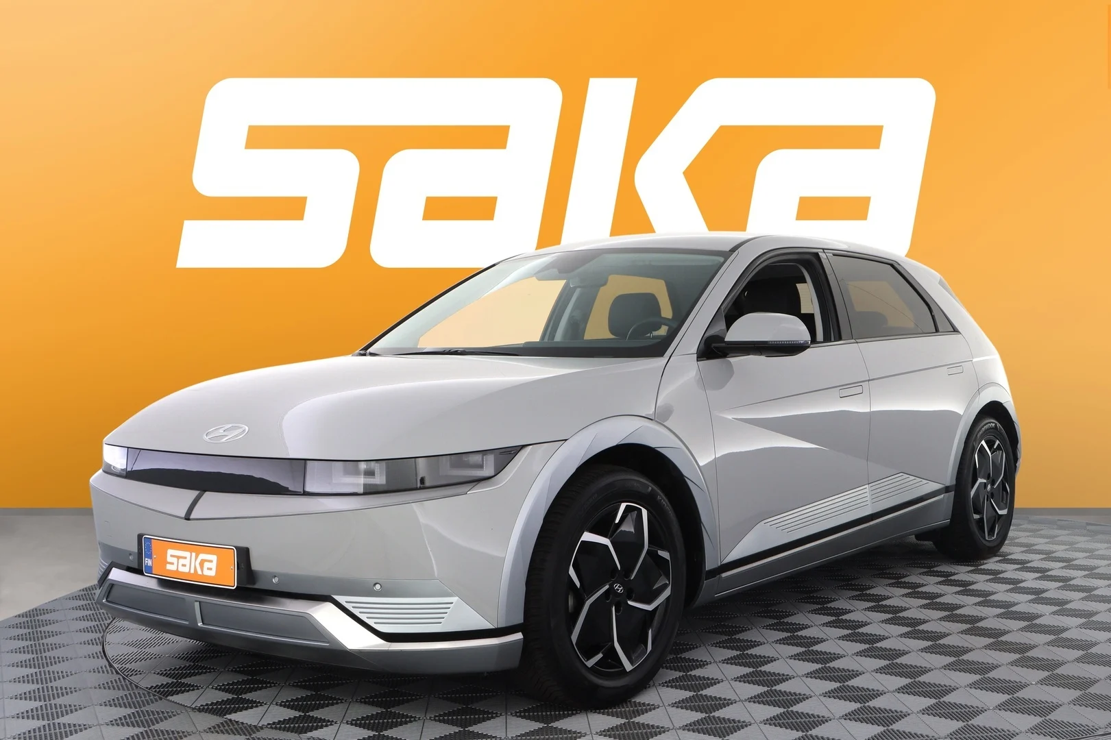 Car Image - 4sBolJjZlem40s9g3w0lvM