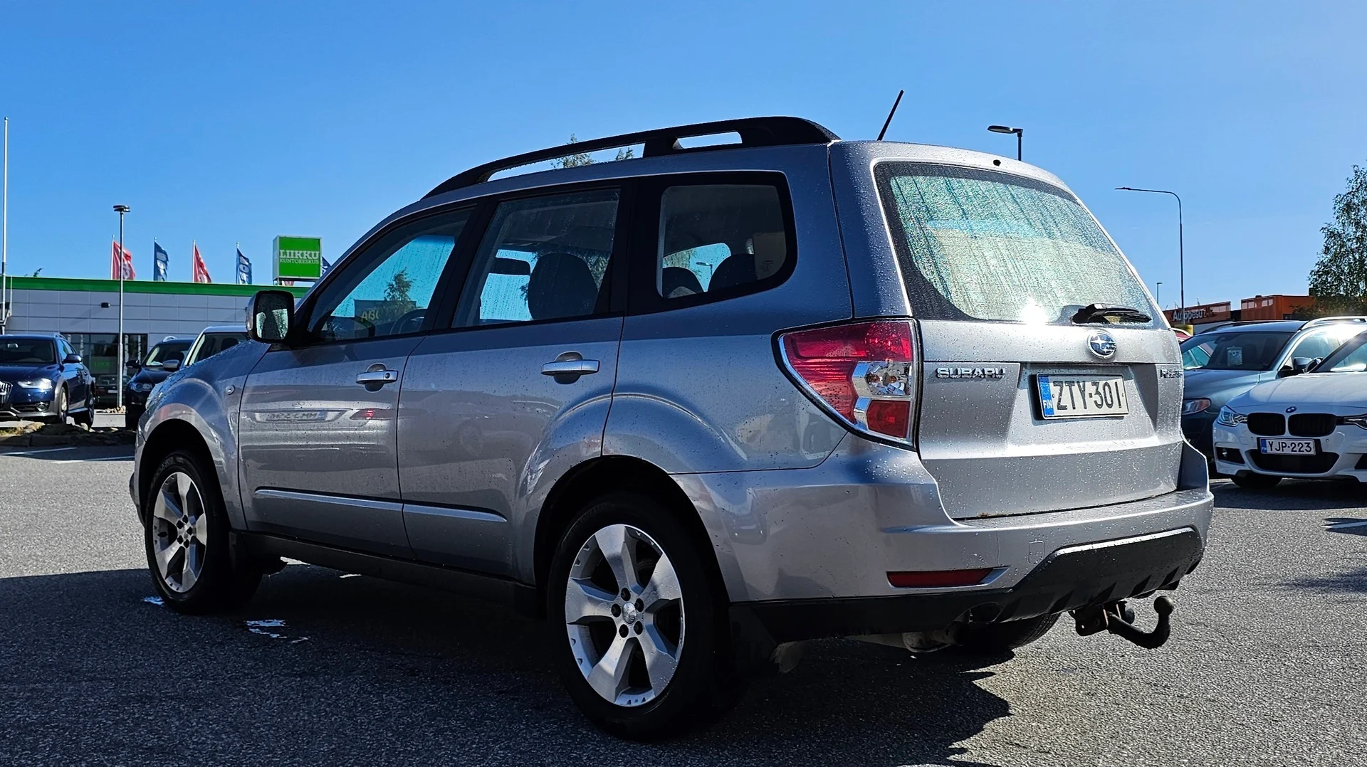 Car Image - 4Q87H9XnknL5xg6GixykXZ