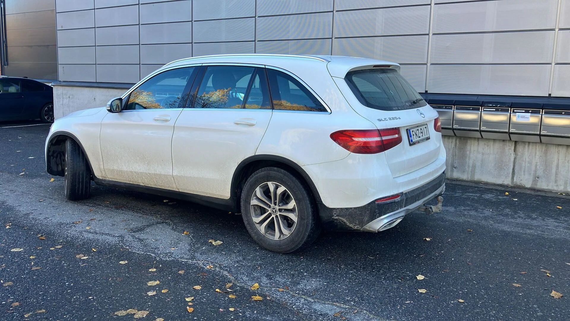 Car Image - 1ctBQTdCTdFyQUhcuB4VyI