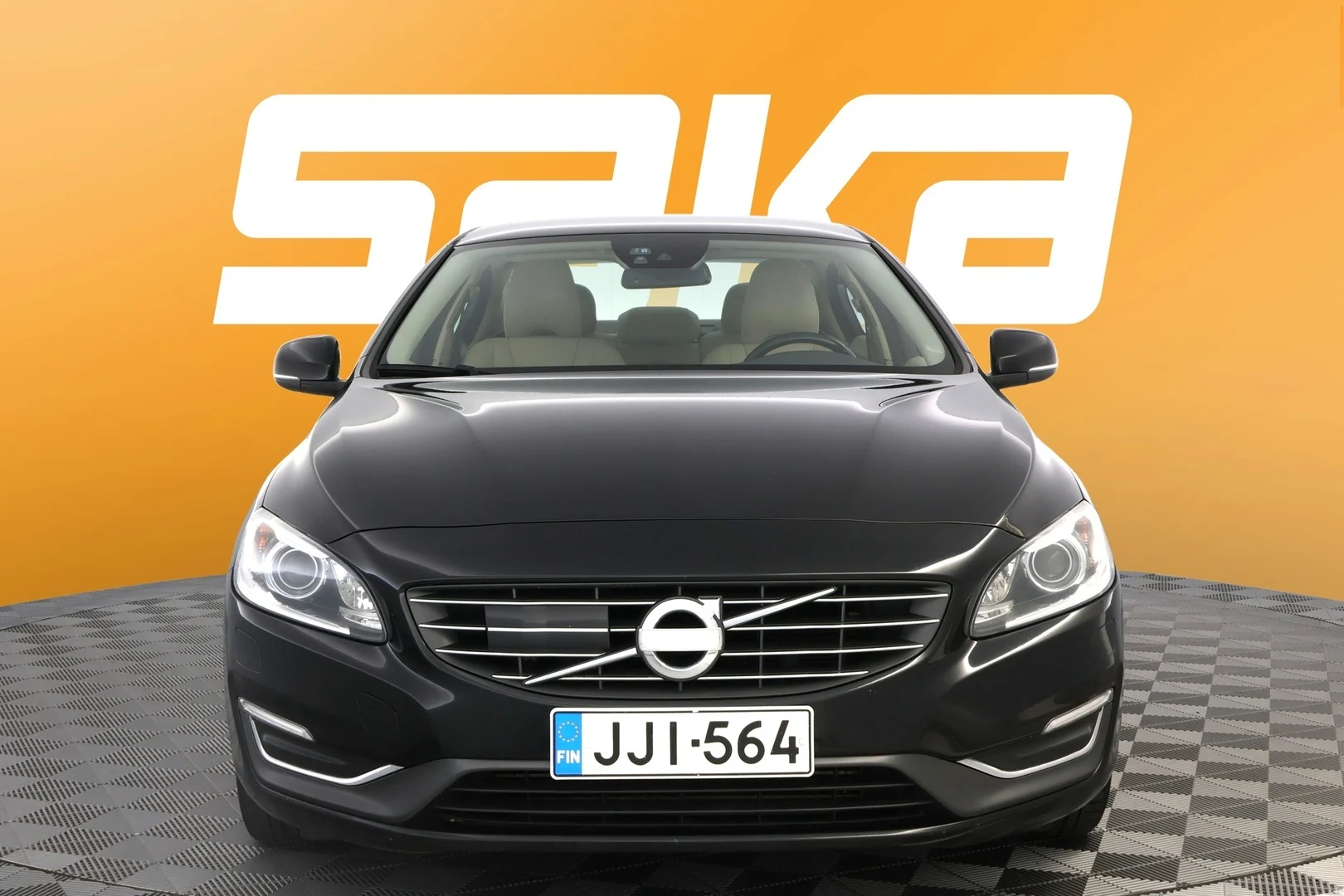 Car Image - 1x1KCF06loQ2KdYsgOWzNn